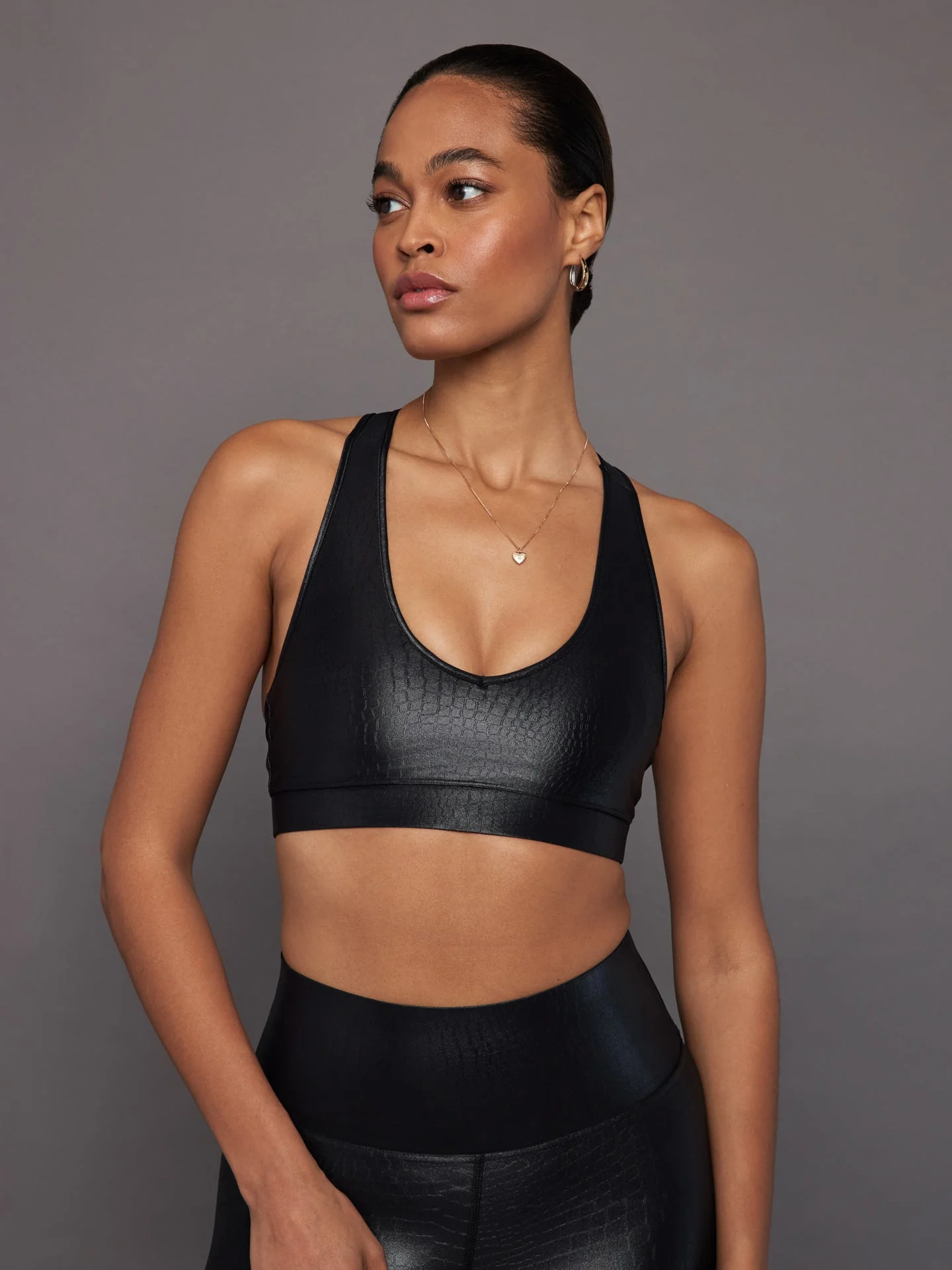 Carbon38 | Action Bra 2.0 in Croc Takara Shine | Black Crocodile