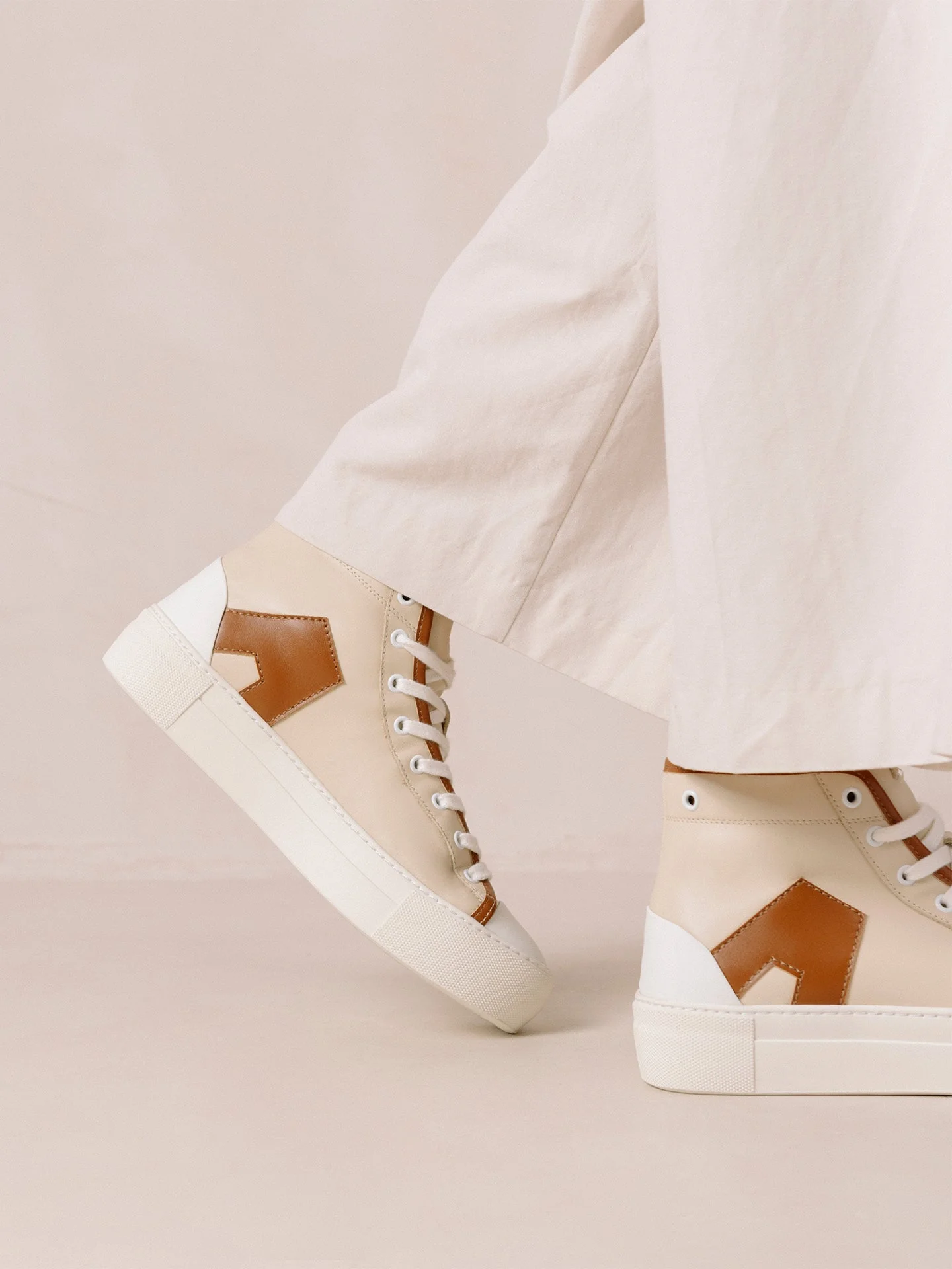 Alohas | TB.35 Sneakers | Cookie - Image 3