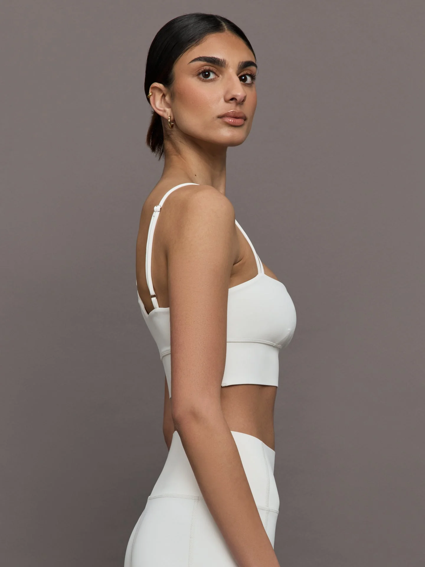 Carbon38 | Asymmetrical Strappy Bra in Diamond Compression | Cloud Dancer - Image 4