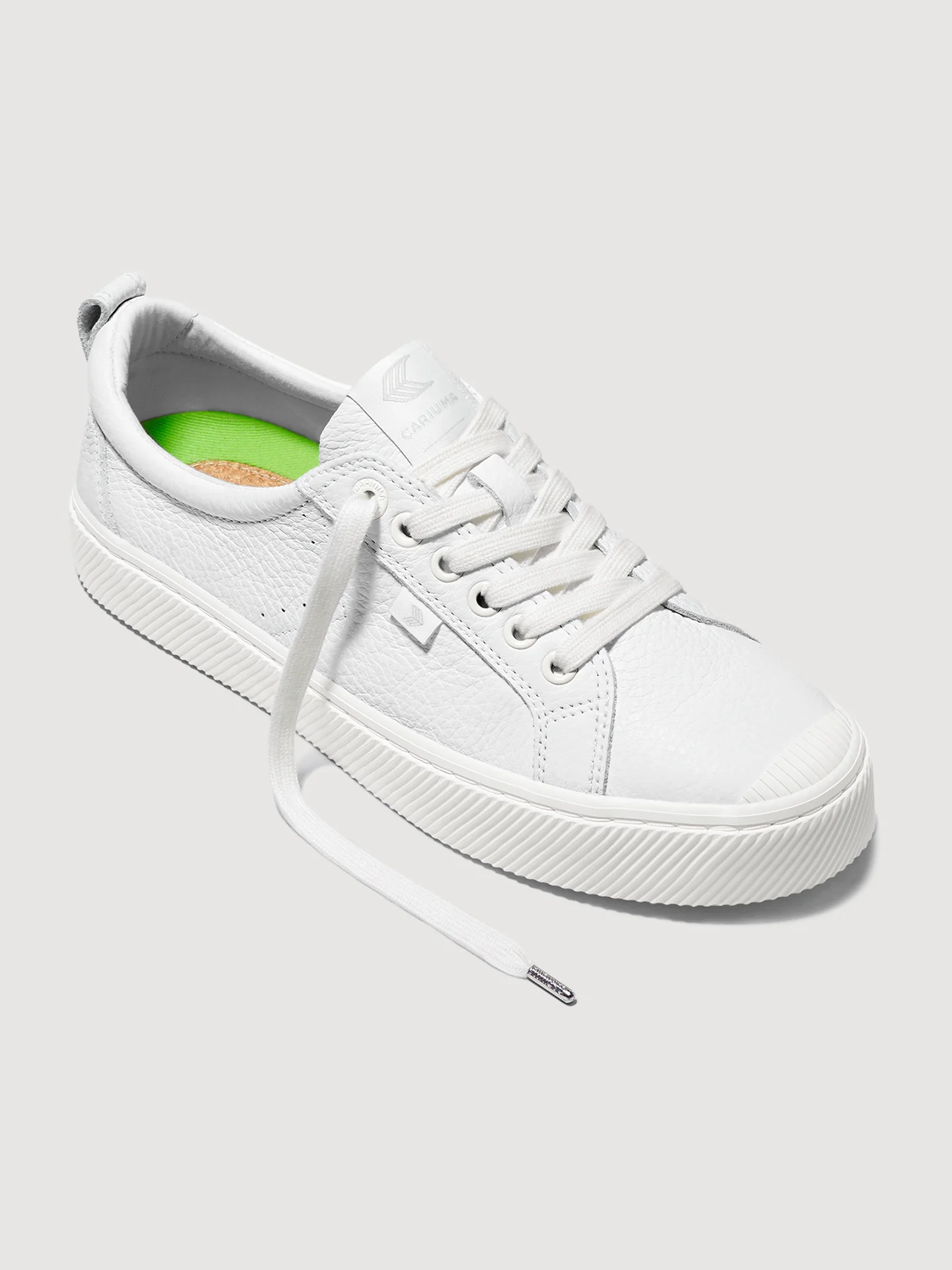 Cariuma | Oca Low | Off-White - Premium Leather - Image 3