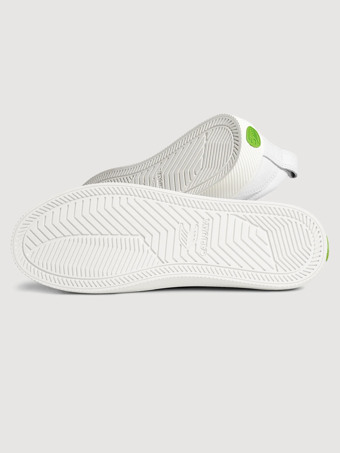Cariuma | Oca Low | Off-White - Premium Leather - Image 5