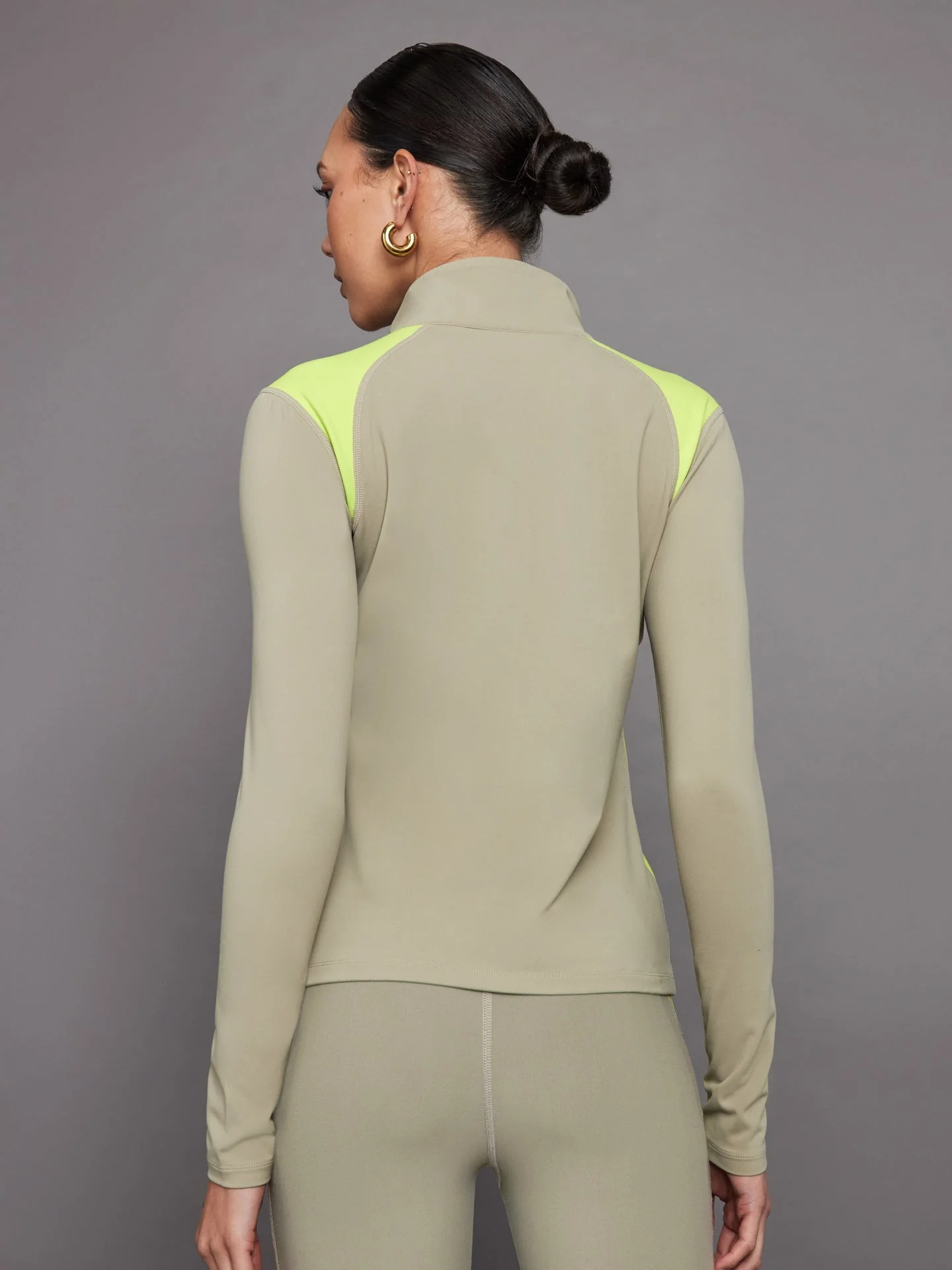 Carbon38 | Colorblock Half Zip Top in Melt | Silversage/Acid Lime - Image 3