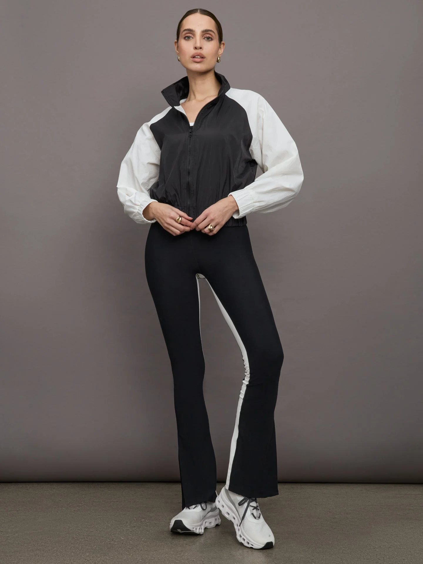 Carbon38 | Colorblock Windbreaker | Black/Cloud Dancer - Image 2