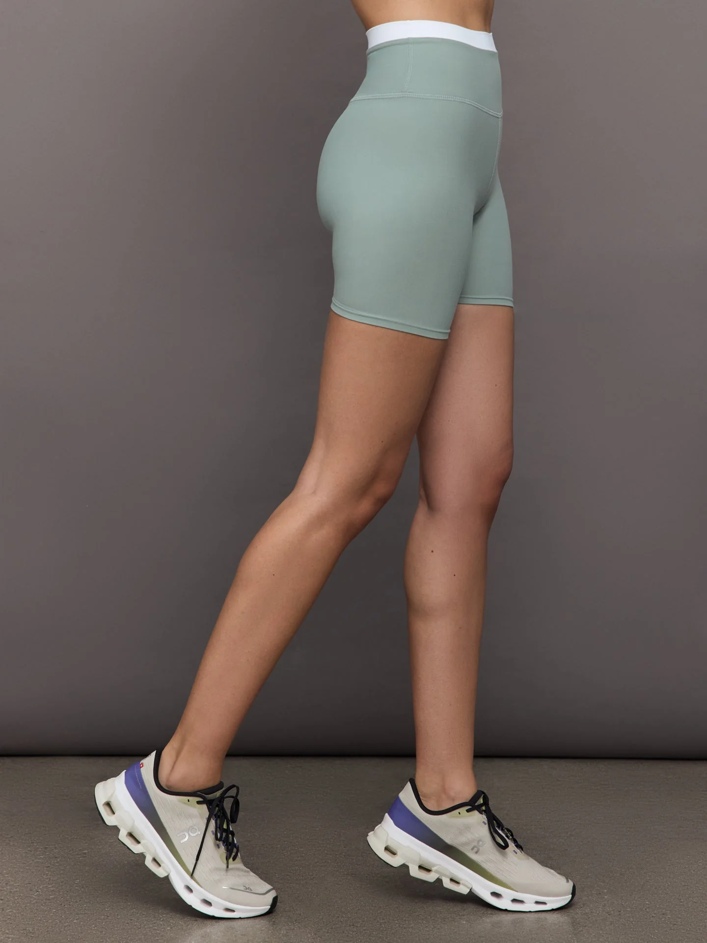 Contrast Melt Biker Short | Sage/White - Image 3