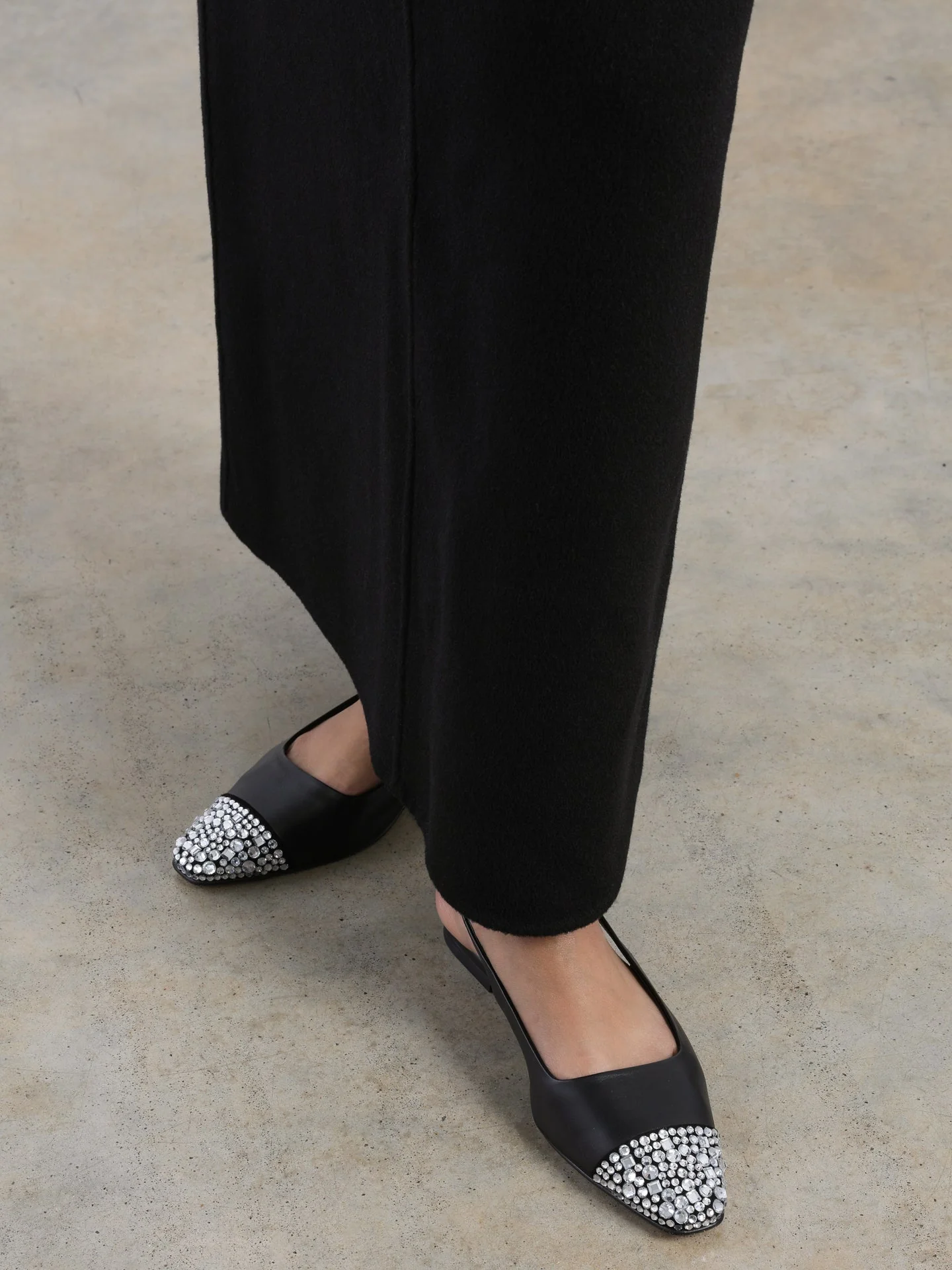 Dear Frances | Tia w/ Crystals | Black W/Crystals - Image 3