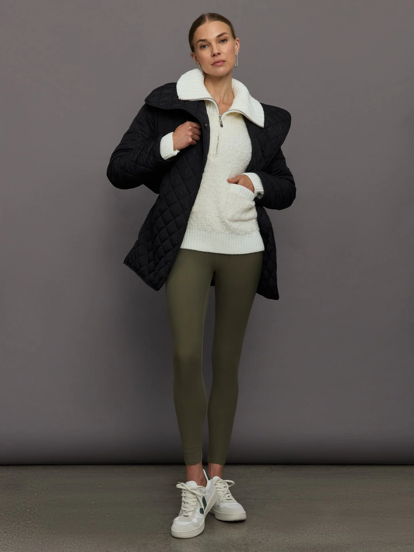 Carbon38 | Half Zip Boucle Pullover | Off White - Image 2