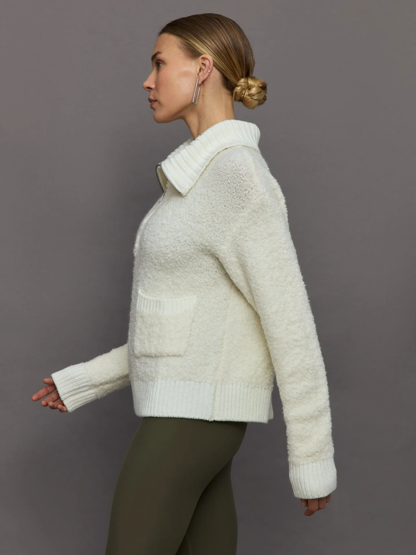 Carbon38 | Half Zip Boucle Pullover | Off White - Image 3