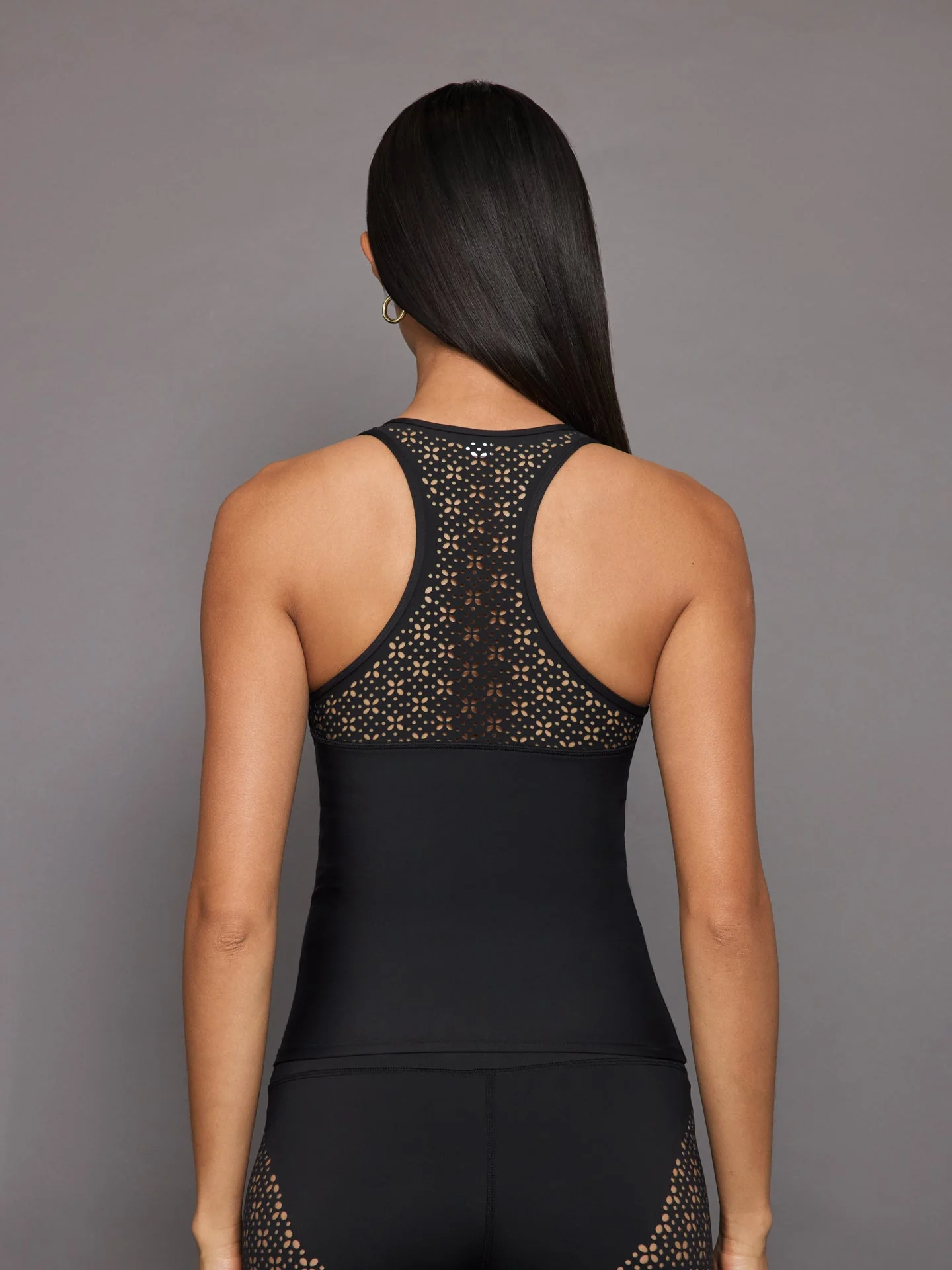 Carbon38 | High Neck Laser Cut Tank in Diamond Compression | Black - Image 4