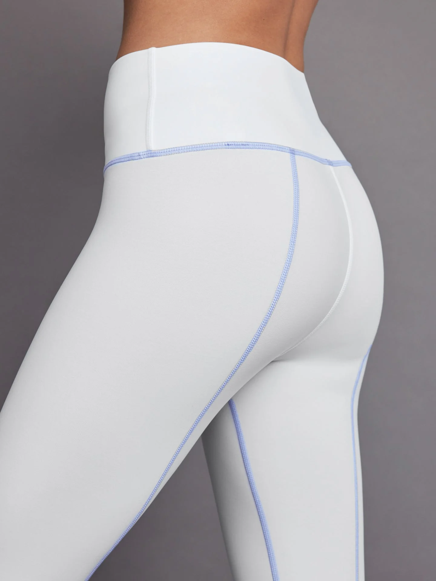Carbon38 | High Rise Fleece Back Seam Legging | White - Image 3