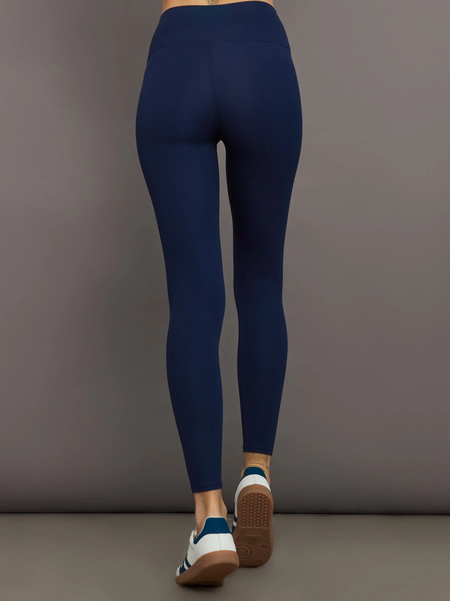 High Rise Legging in Ribbed Melt | True Navy - Image 5