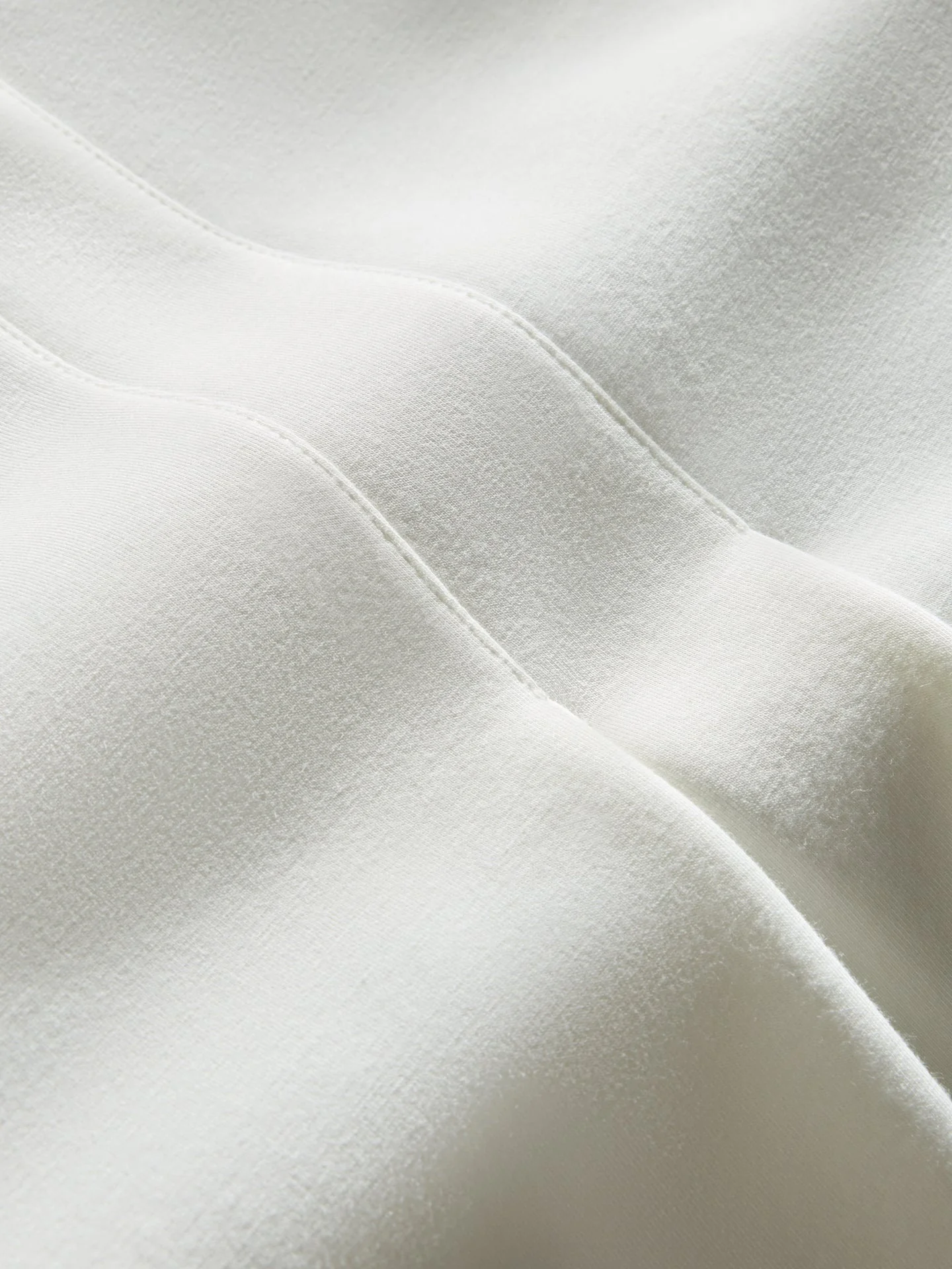 Carbon38 | High Rise Scuba Short | White - Image 5