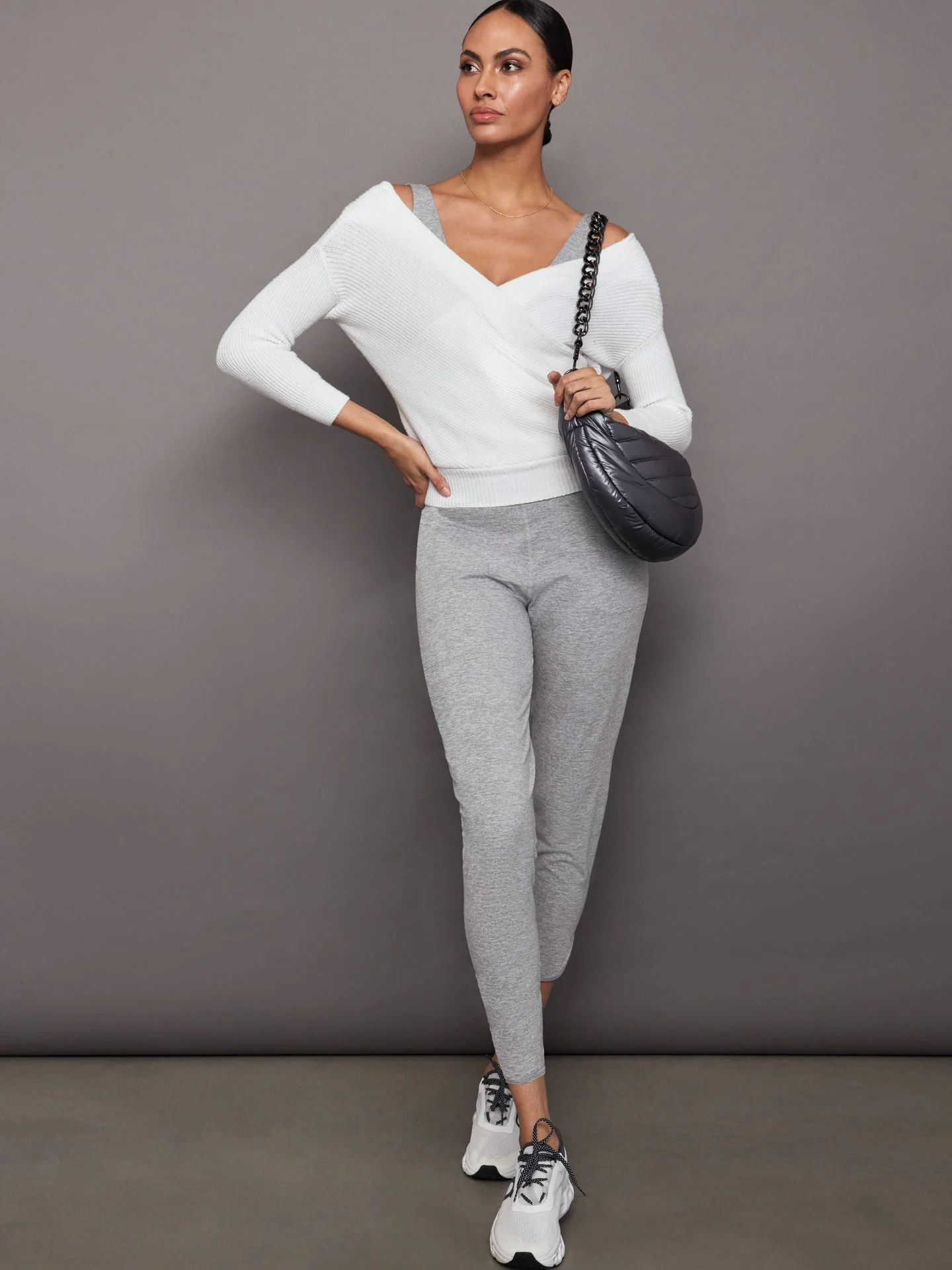 Carbon38 | Jogger in Heather Melt | Silver Heather - Image 2