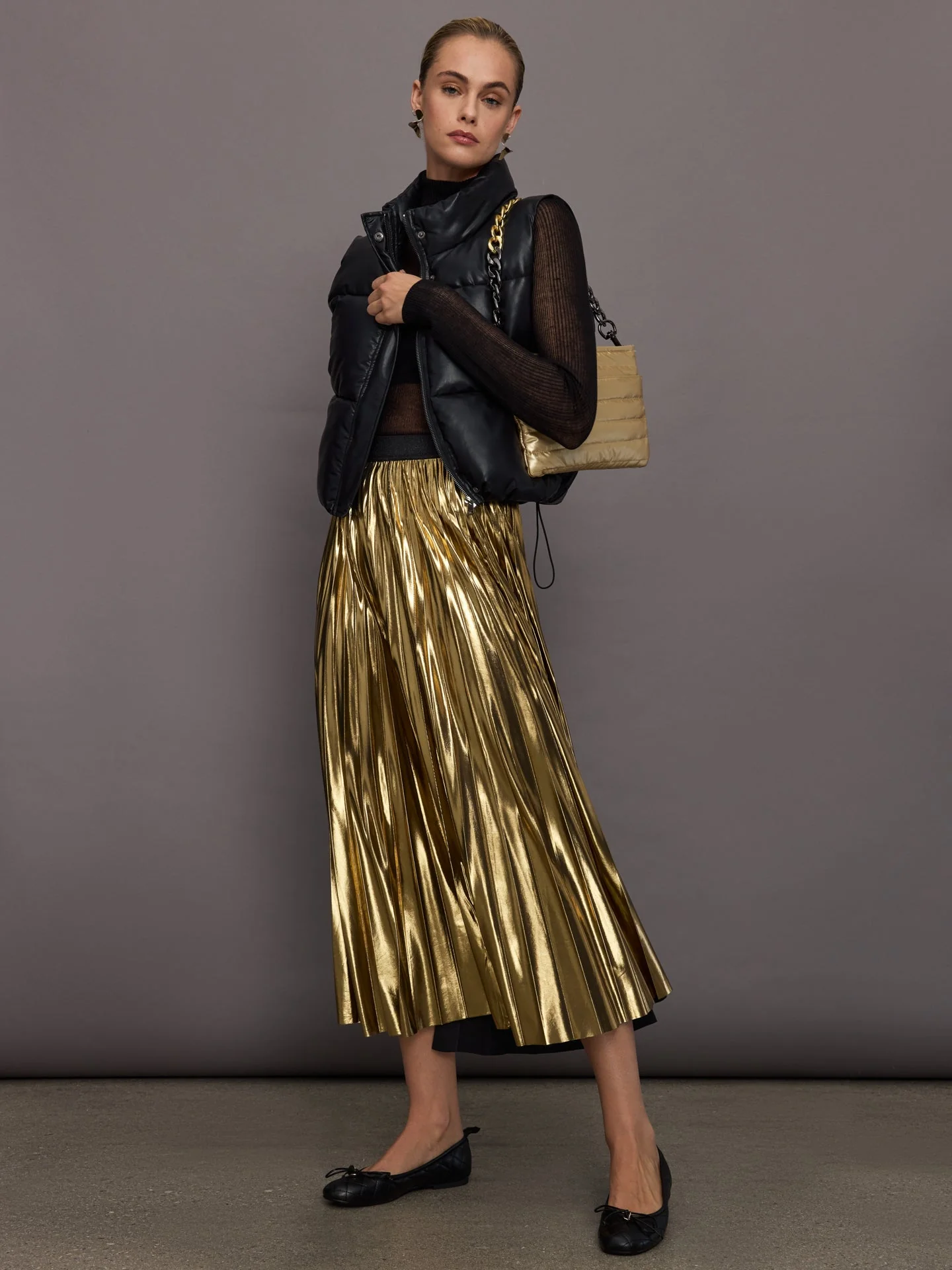 Carbon38 | Metallic Pleated Skirt | Gold - Image 2