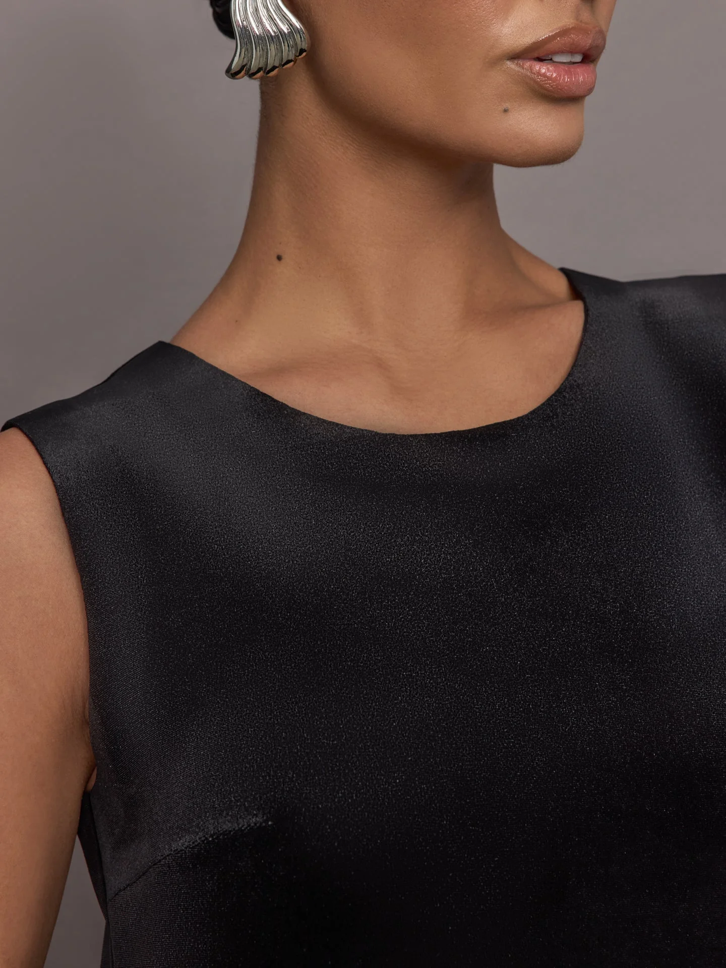 Norma Kamali | Sleeveless Mini Dress | Black - Image 5