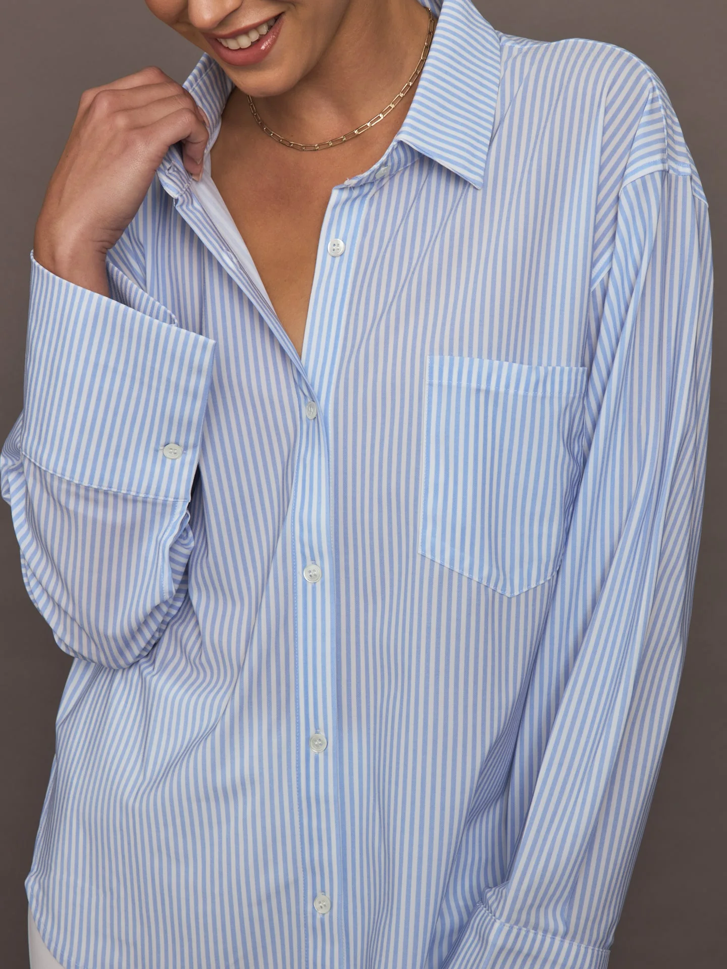Ona | Oversized Shirt | Blue - Image 4