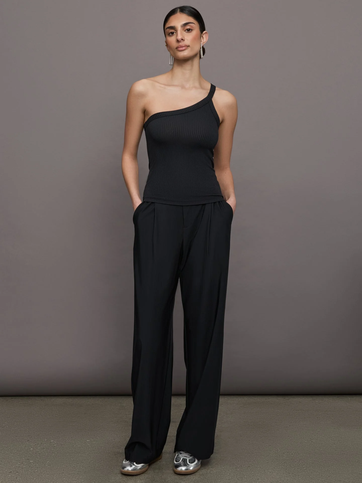 Carbon38 | One Shoulder Tank in Ribbed Jersey | Black - Image 2
