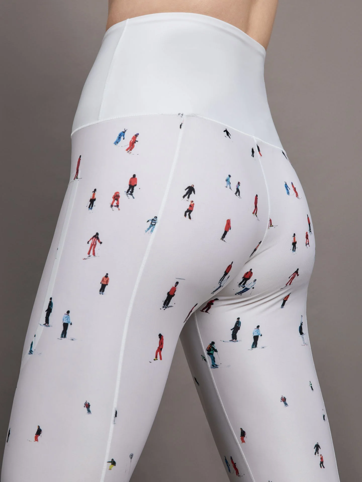 Perfect Moment | Perfect Active Legging | Dede Ski Print - Image 2