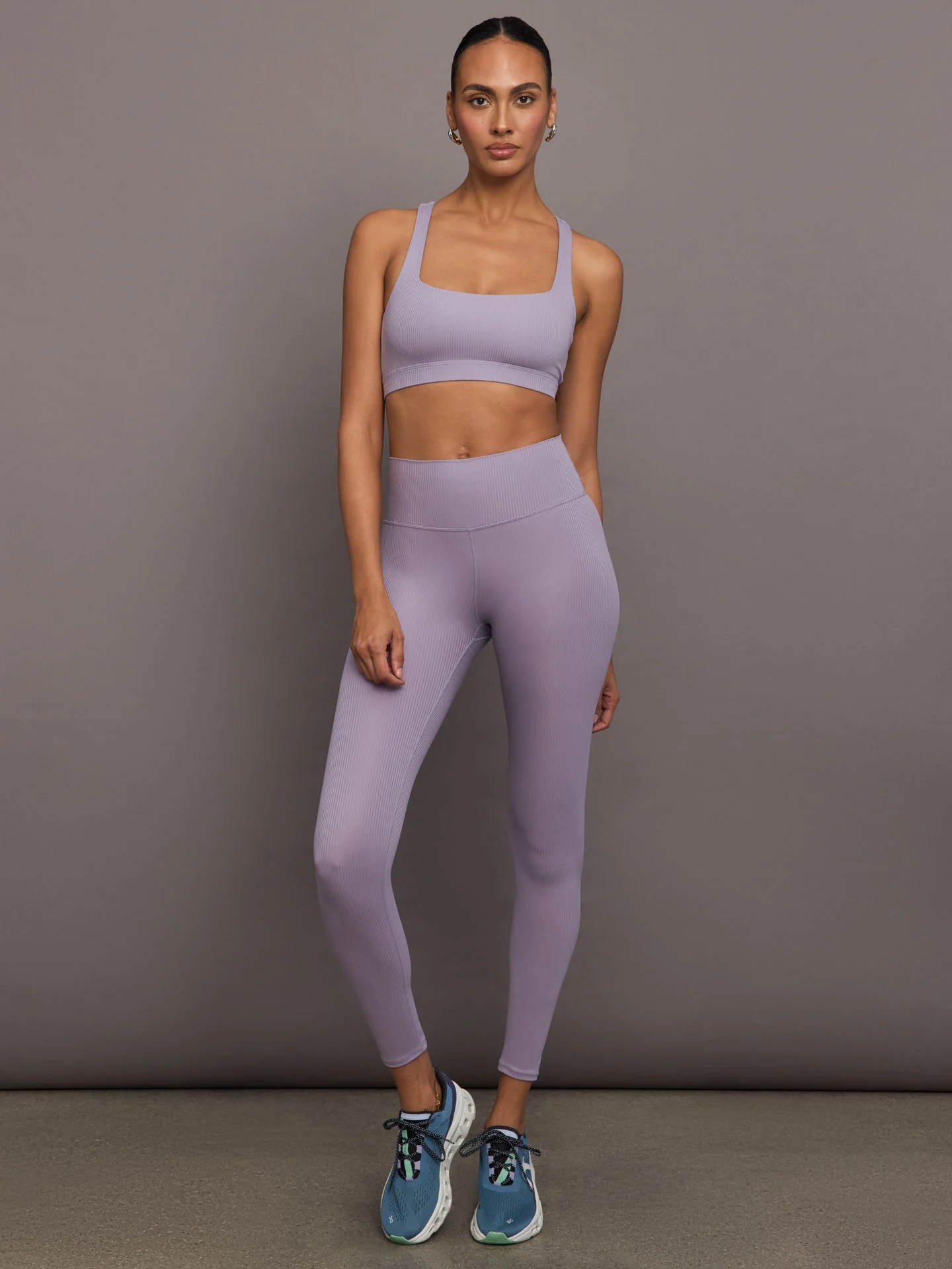 Carbon38 | Racerback Bra in Ribbed Melt | Lavender Grey - Image 2