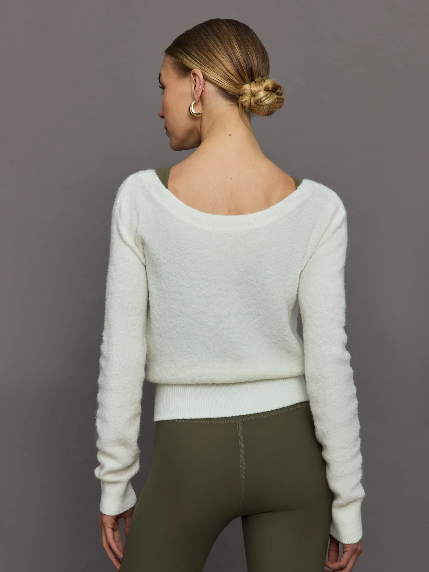 Carbon38 | Reversible Boucle Sweater | Off White - Image 4