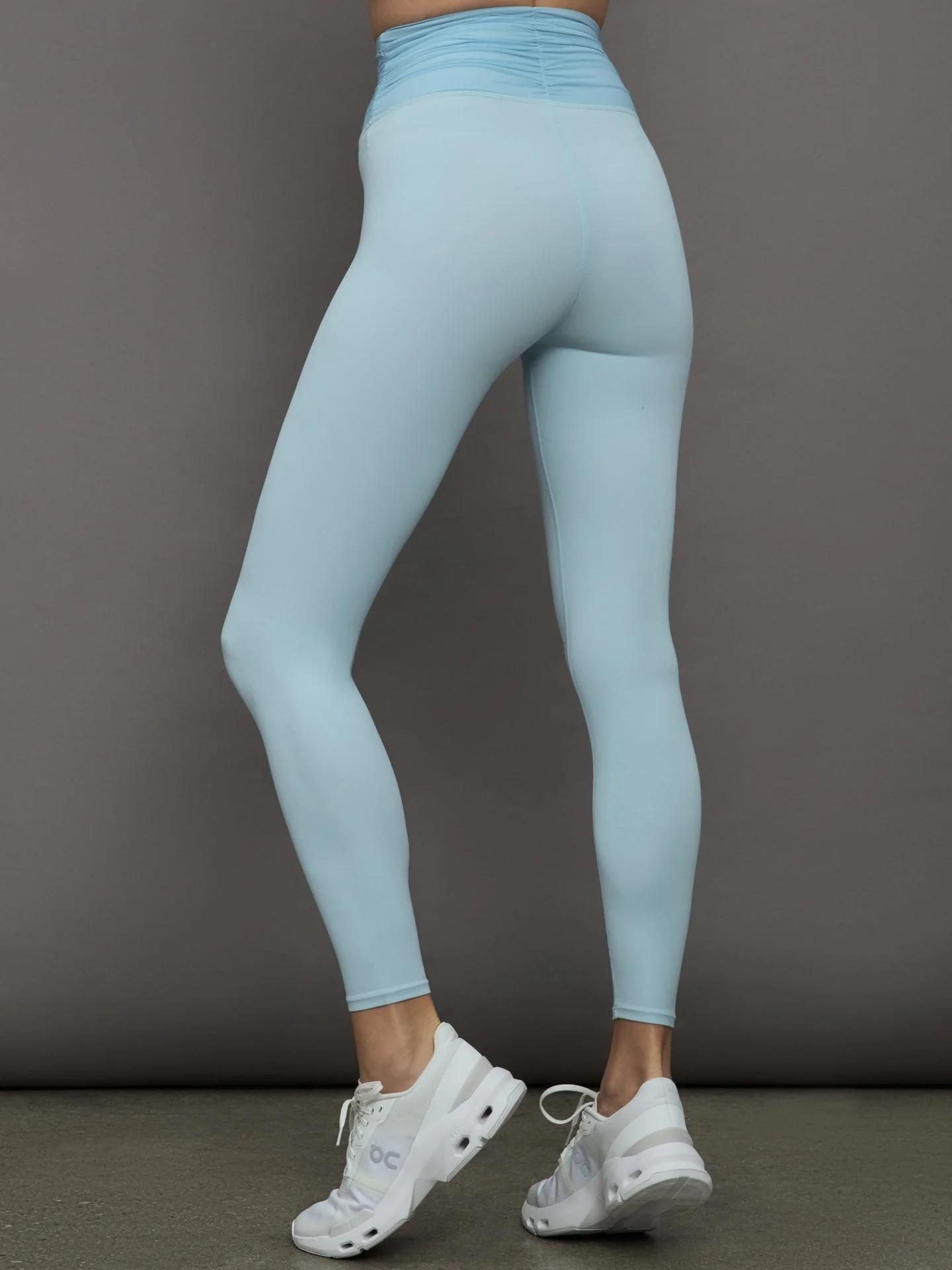 Carbon38 | Ruched Mesh Legging in Melt | Sky Blue - Image 4