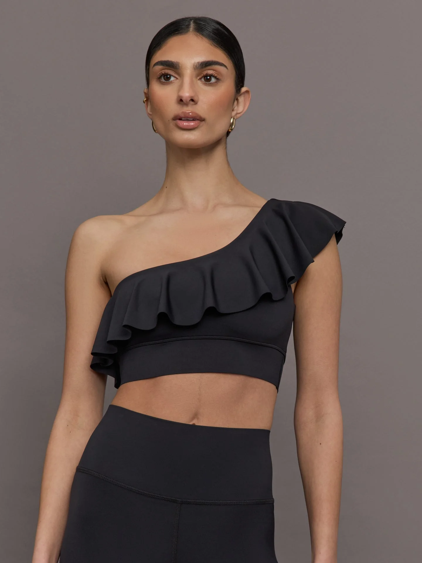 Carbon38 | Ruffle One Shoulder Bra in Diamond Compression | Black
