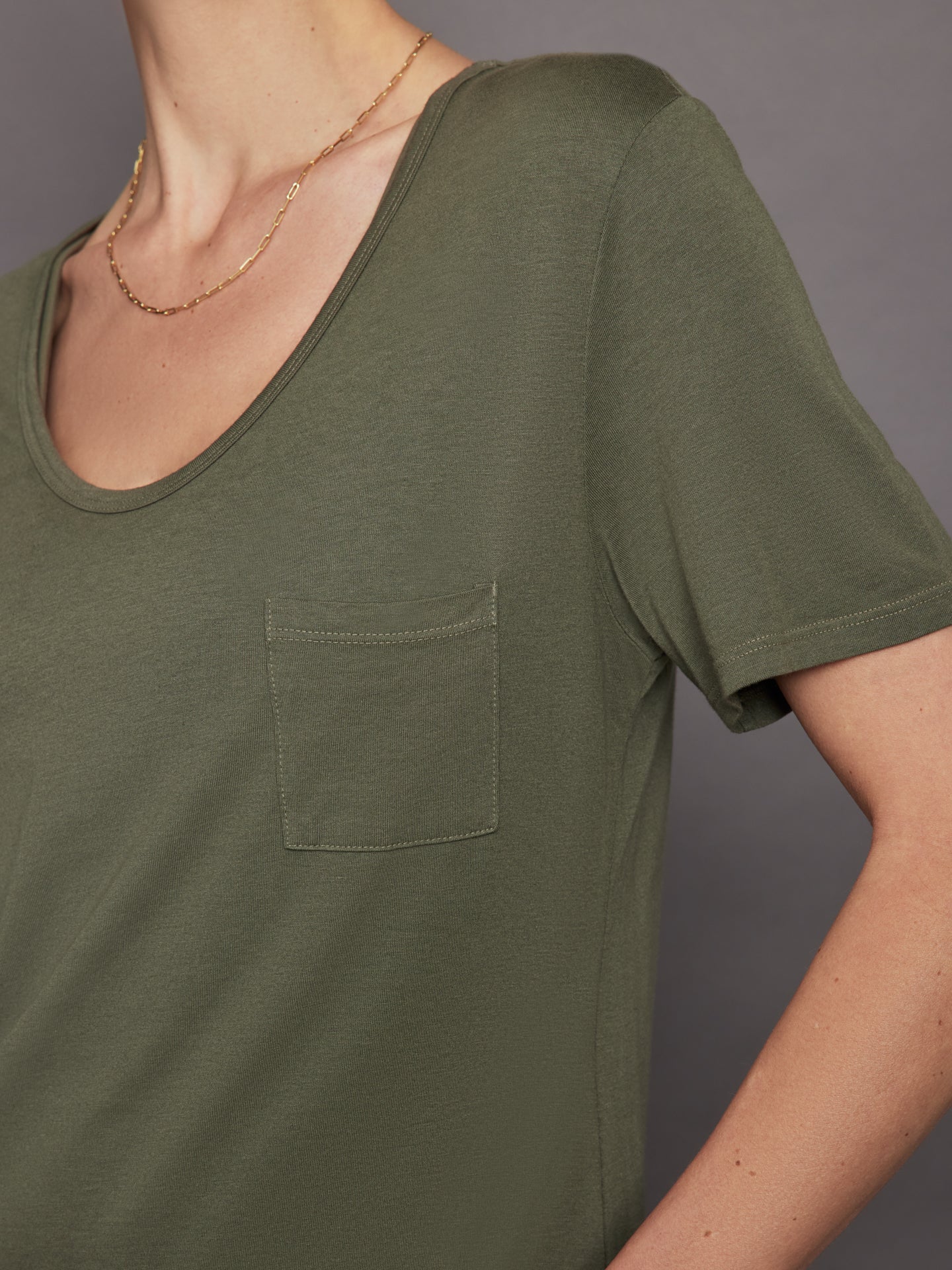 Carbon38 | Short Sleeve Pocket Tee | Olive - Image 5