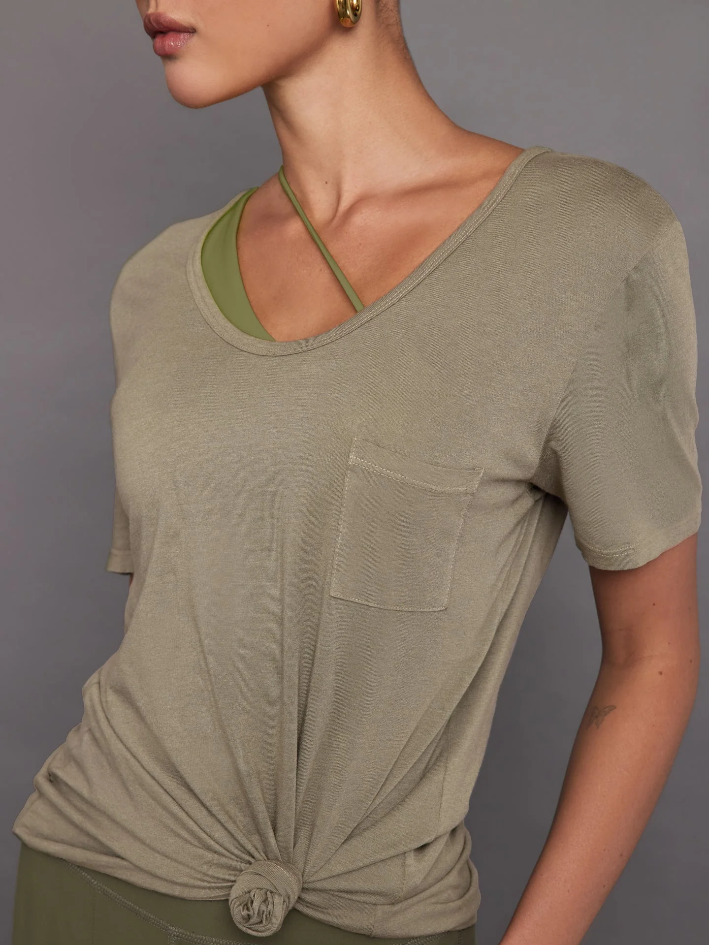 Carbon38 | Short Sleeve Pocket Tee | Silversage - Image 3