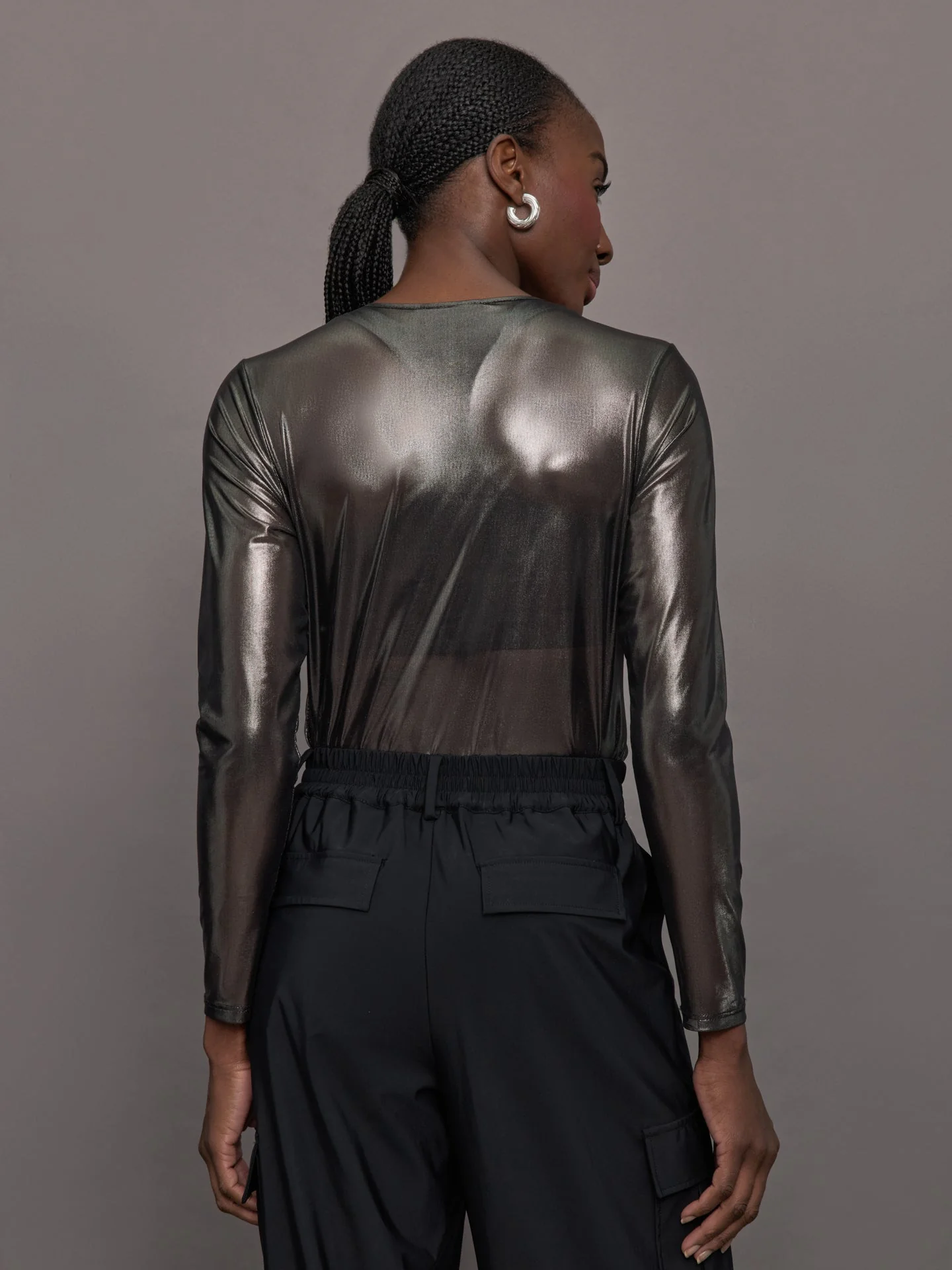 Carbon38 | Silver Mesh Long Sleeve Top | Grey Mesh - Image 4
