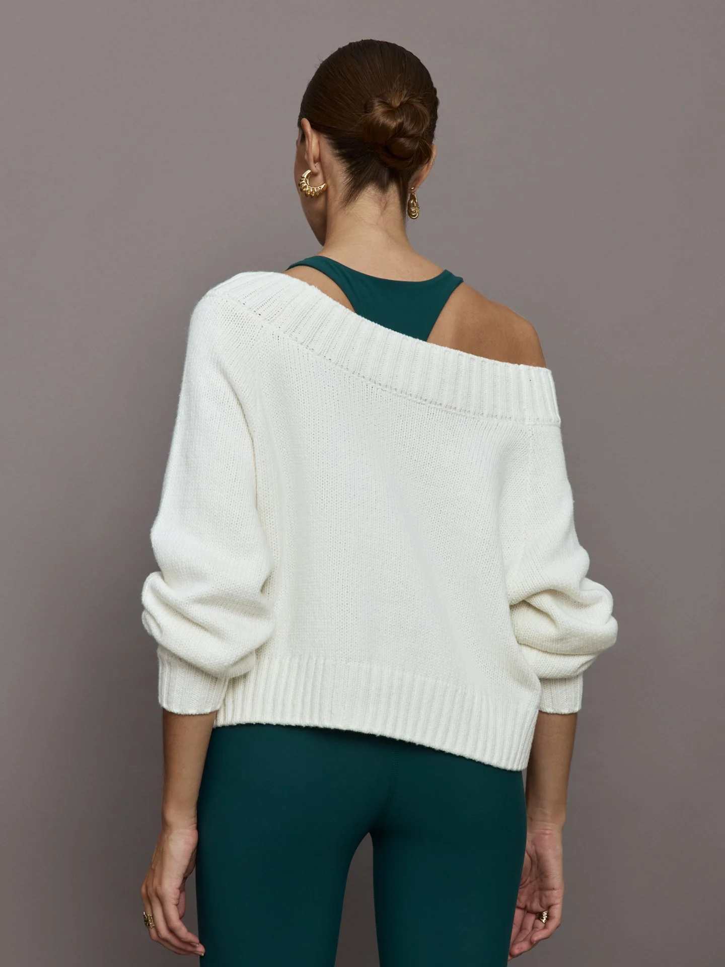 Carbon38 | Slouchy Off Shoulder Sweater | Off White - Image 4