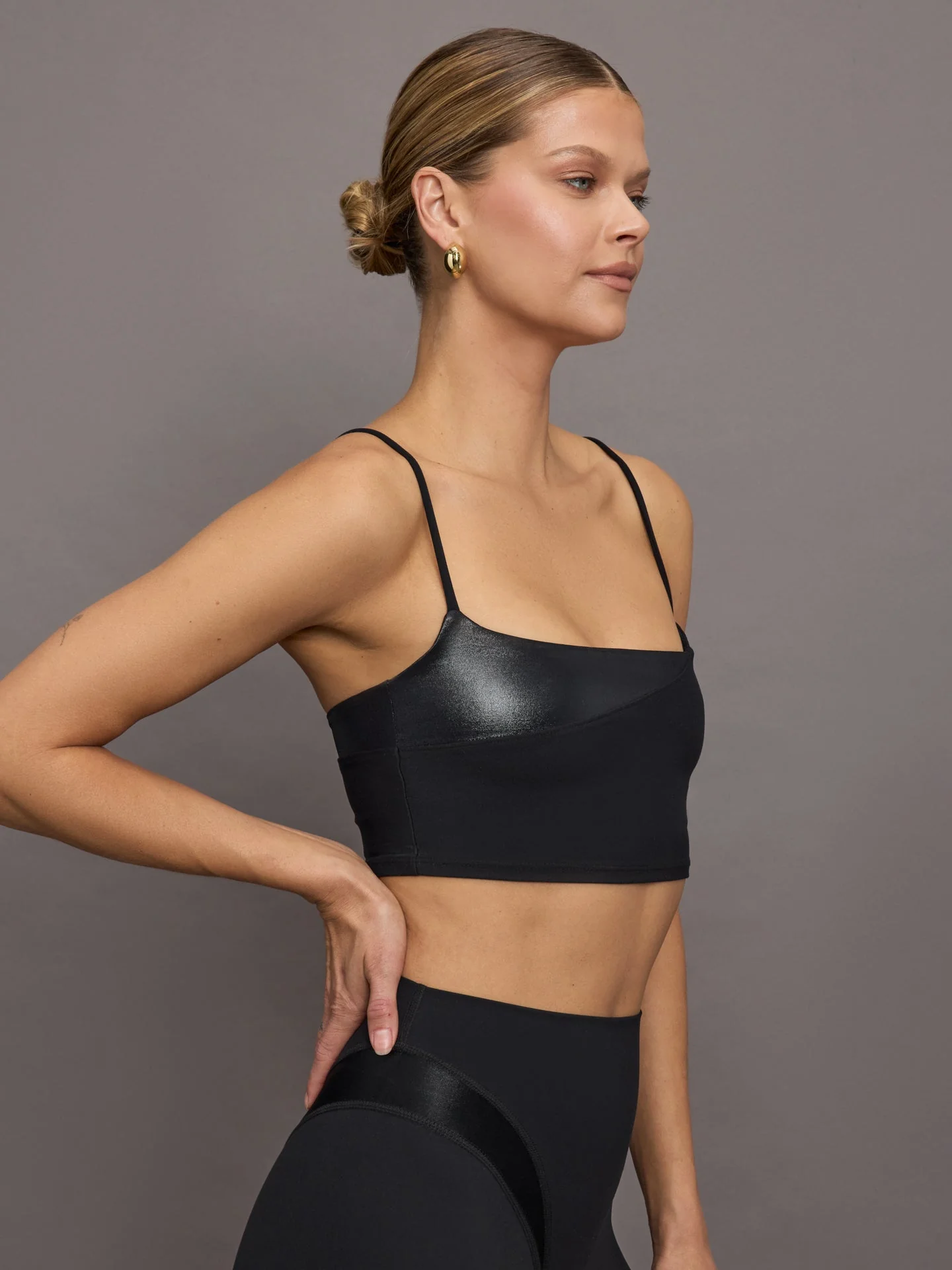 Carbon38 | Spliced Colorblock Shine Bra in Melt | Black - Image 3
