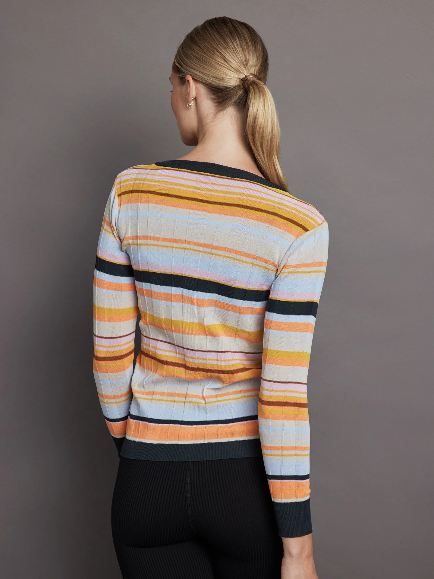 Carbon38 | The Travel Sweater | Multi - Image 4