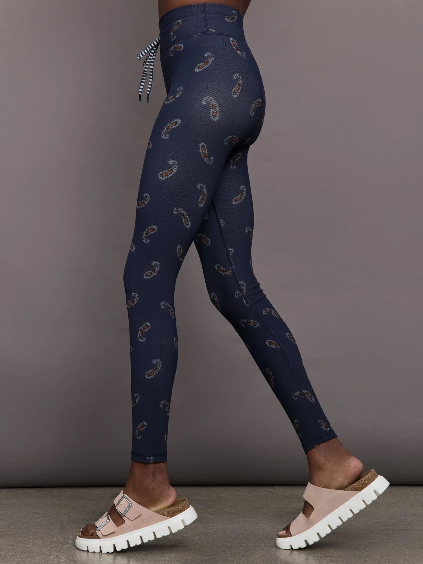 The Upside | Vadella 28in Yoga Pant | Paisley - Image 2