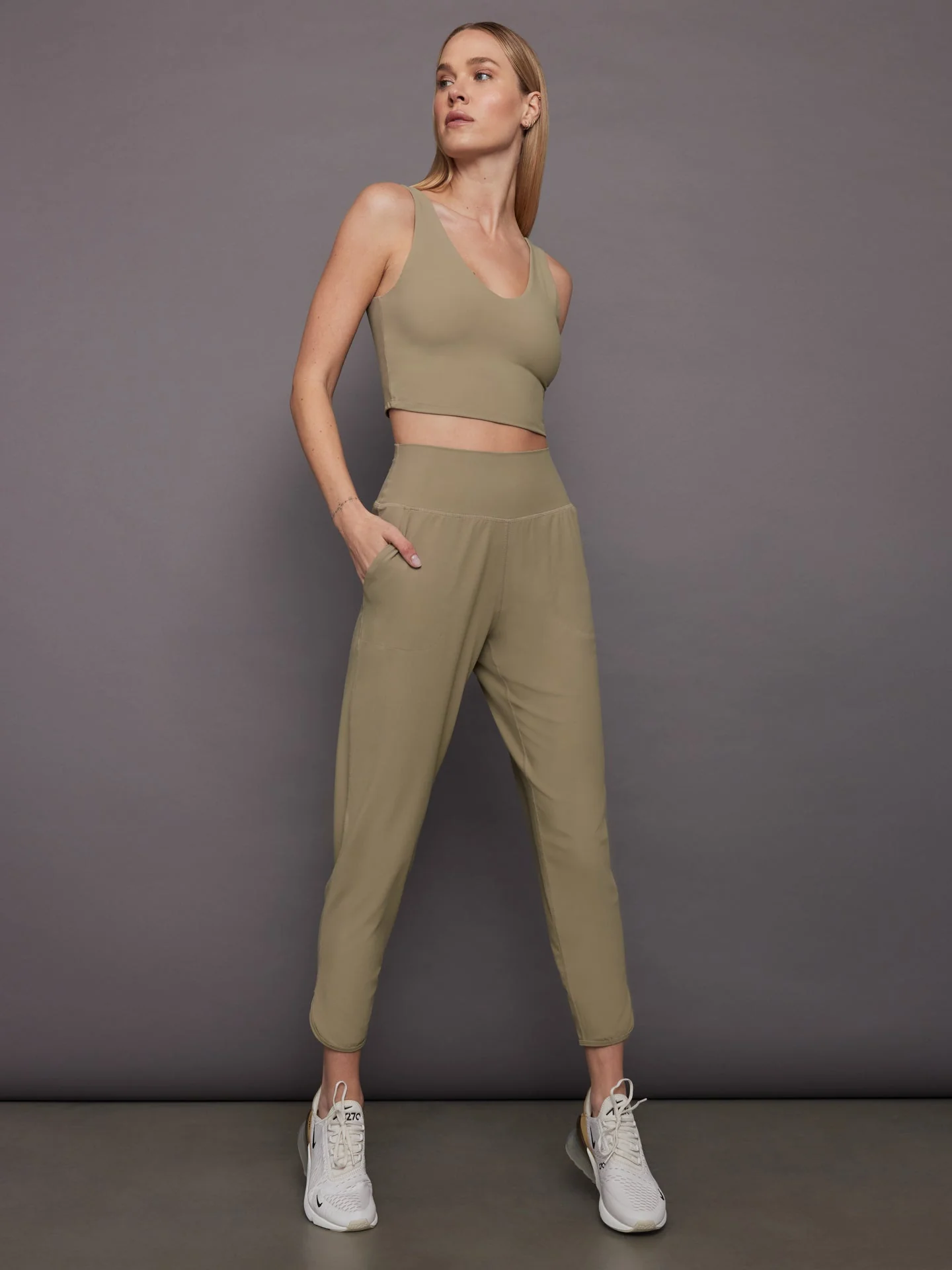 Carbon38 | V-Neck Longline Bra | Silversage - Image 5
