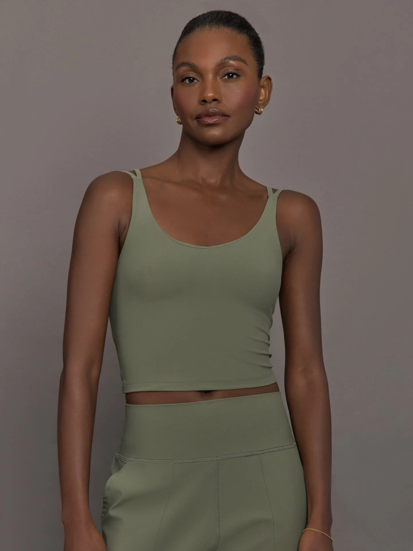 V-Neck Tank in Melt | Moss