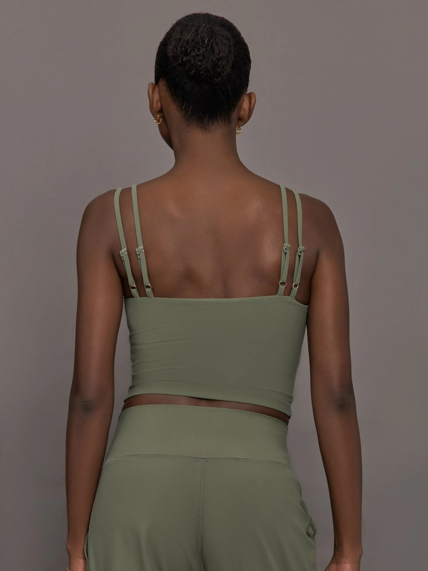V-Neck Tank in Melt | Moss - Image 4