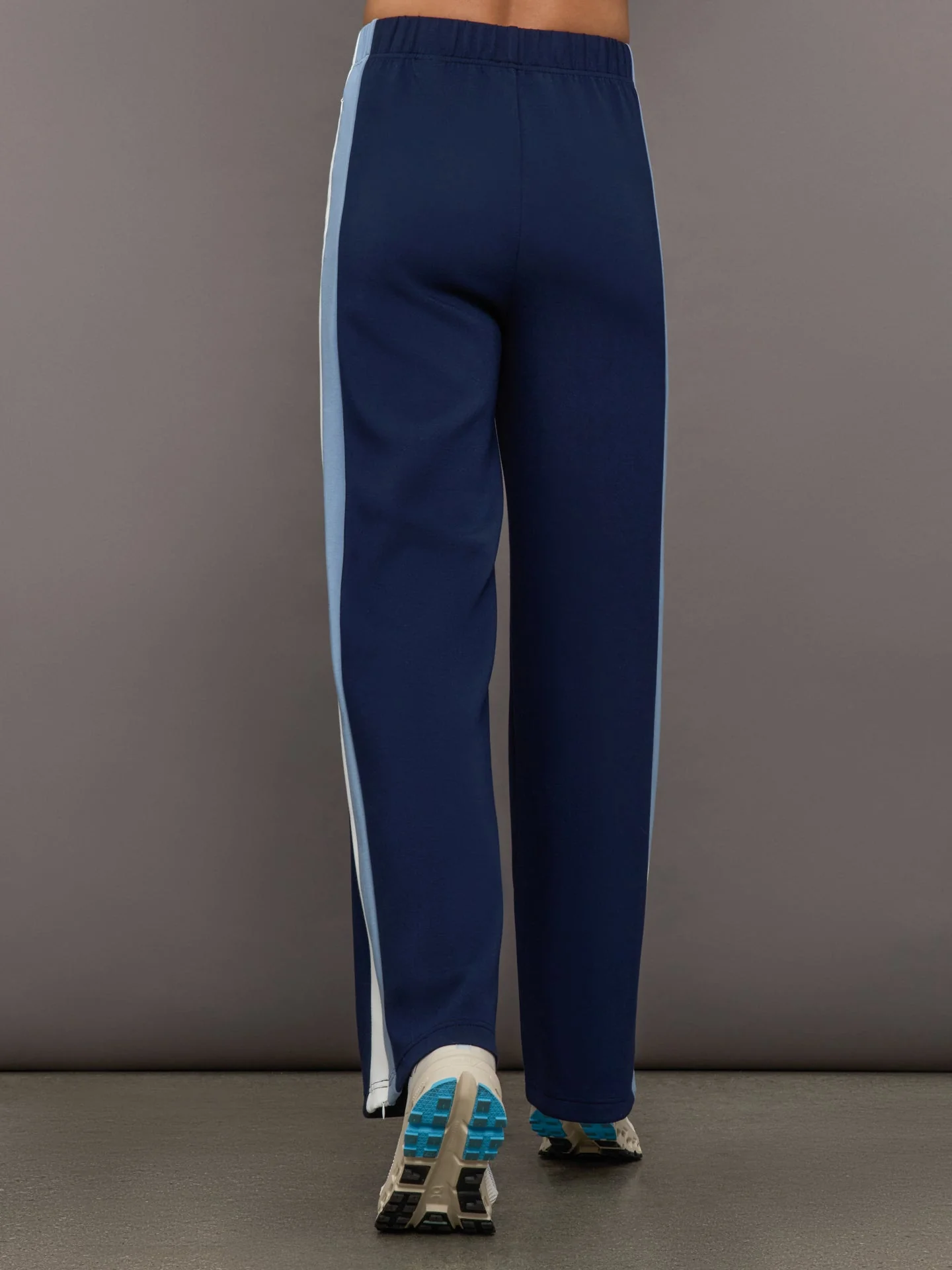 Carbon38 | Wide Leg Track Pant in Scuba | Navy - Image 5