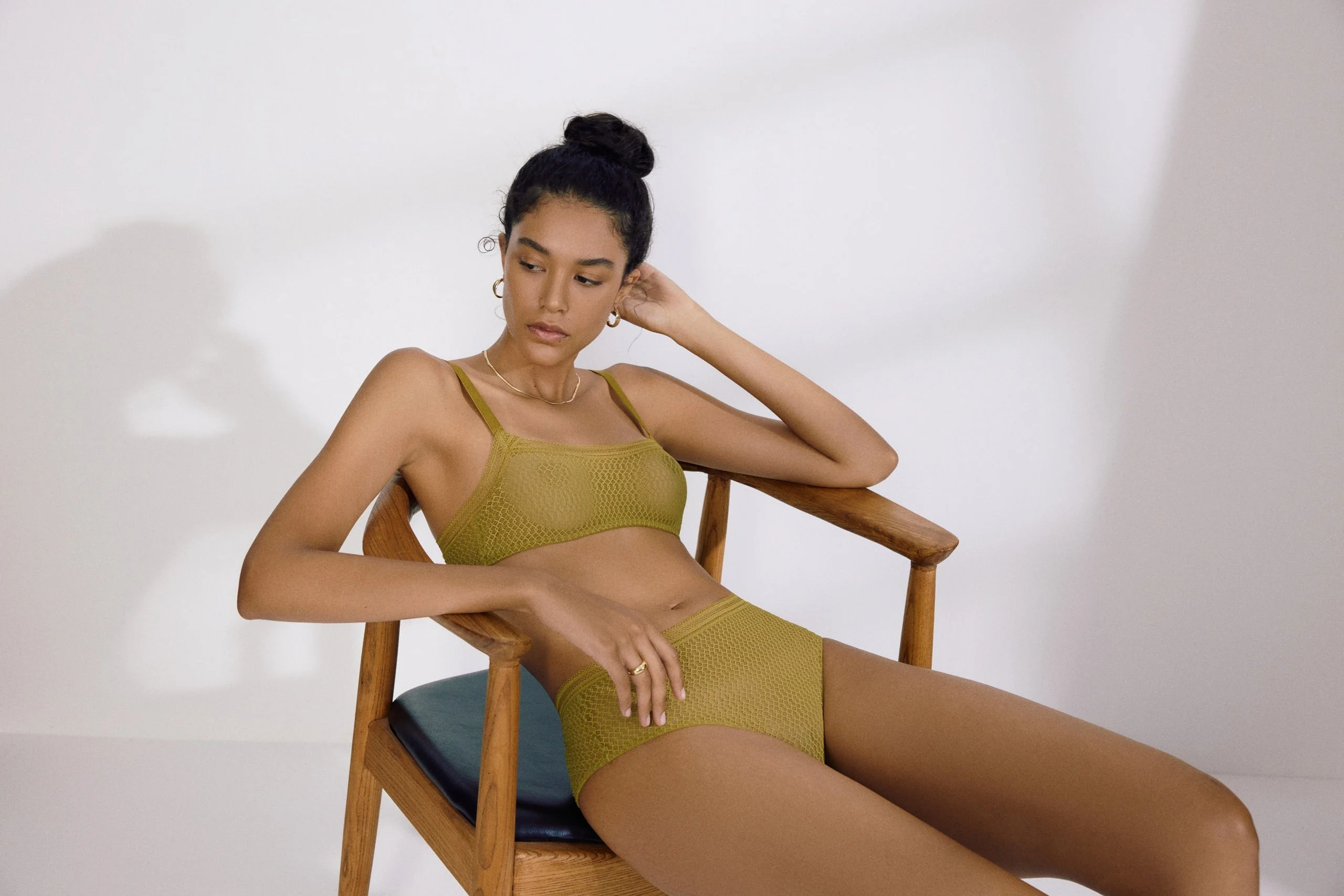 Kaia Underwire Bandeau Bra | Olive - Image 5