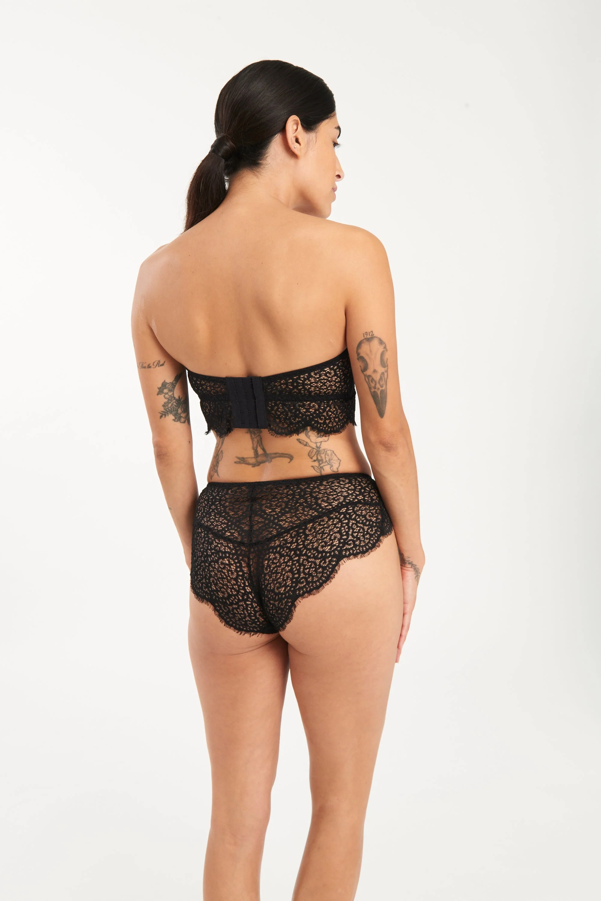 Monique Underwire Strapless Bra | Black - Image 3