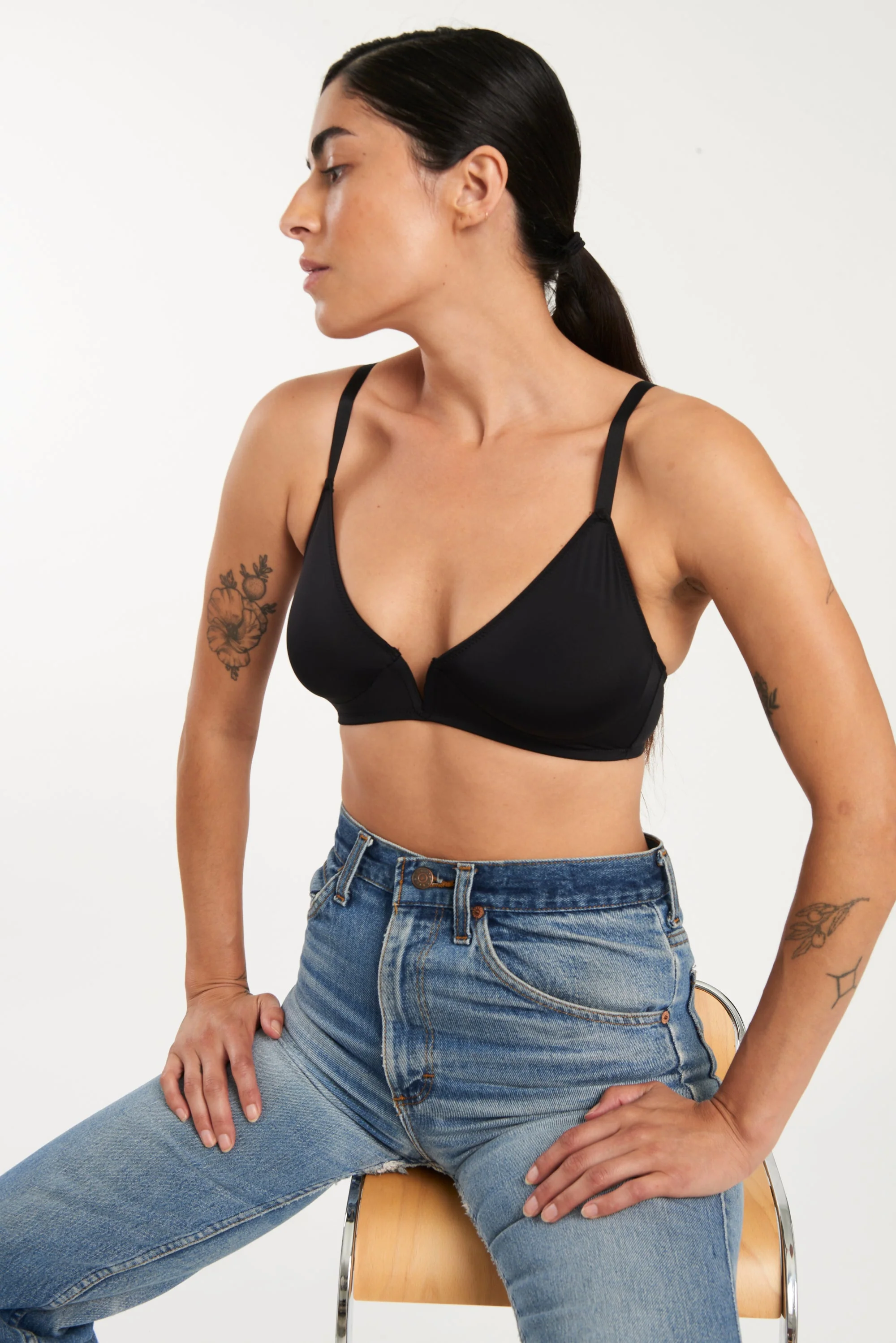 Nano Minimal V Wire Soft Cup Bra | Black - Image 6