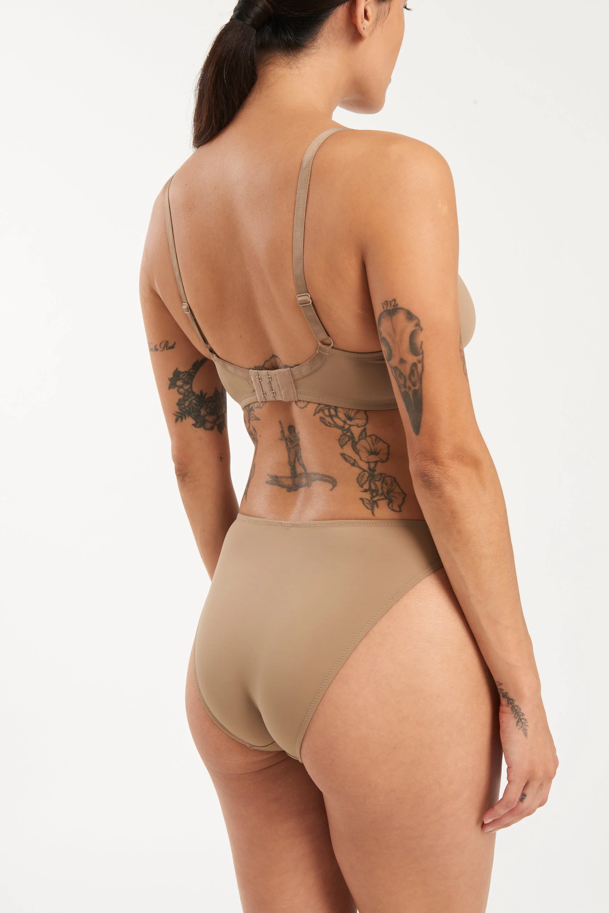 Nano Minimal V Wire Soft Cup Bra | Taupe - Image 4