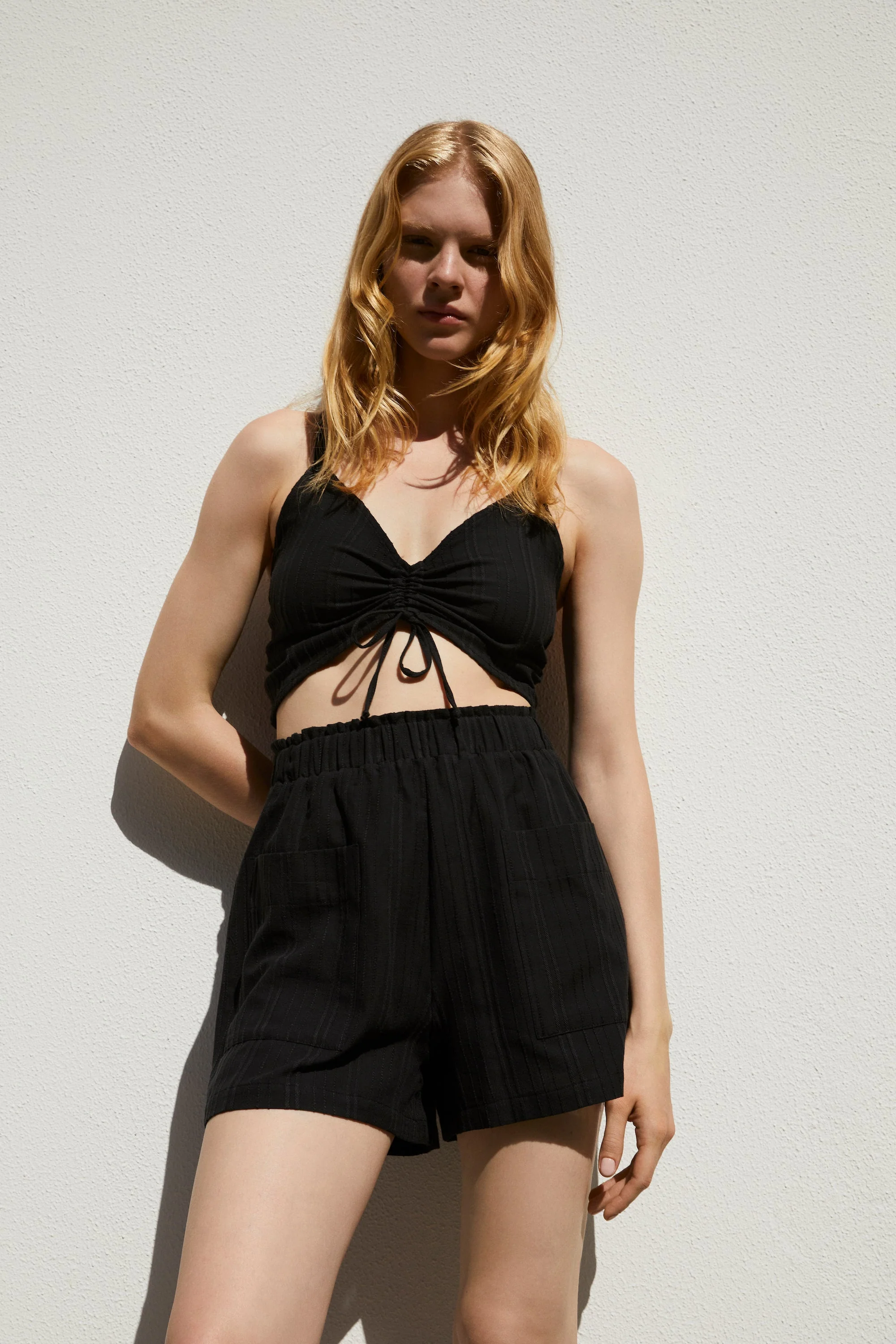 Ponza Ruched Front Cropped Top | Black - Image 2