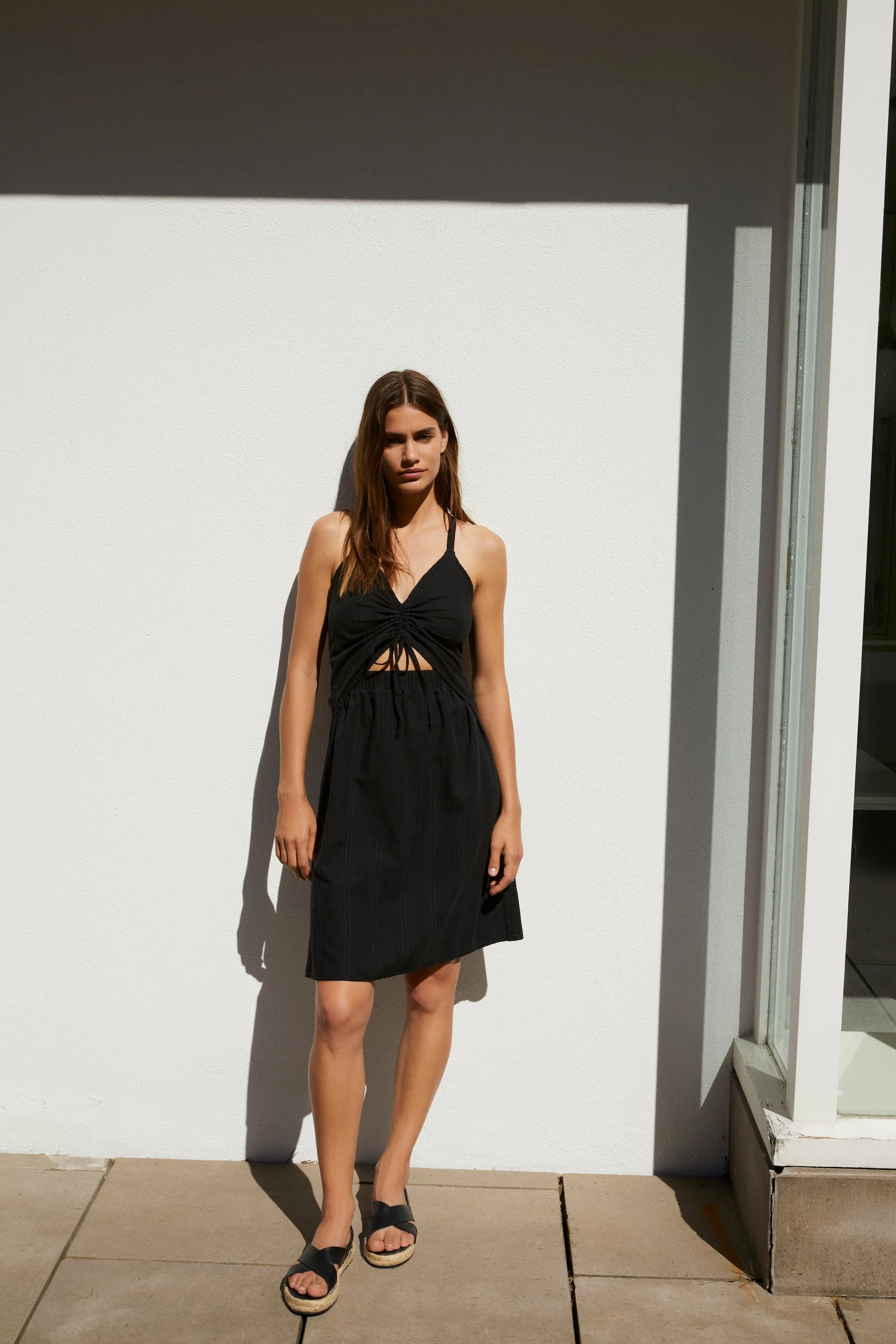 Ponza Ruched Front Dress | Black - Image 2