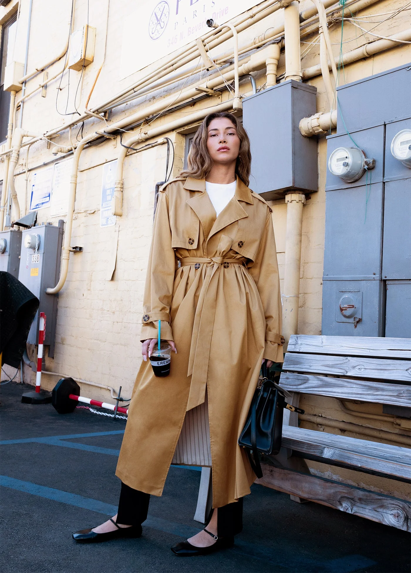 The Charles Trench | Sand - Image 3