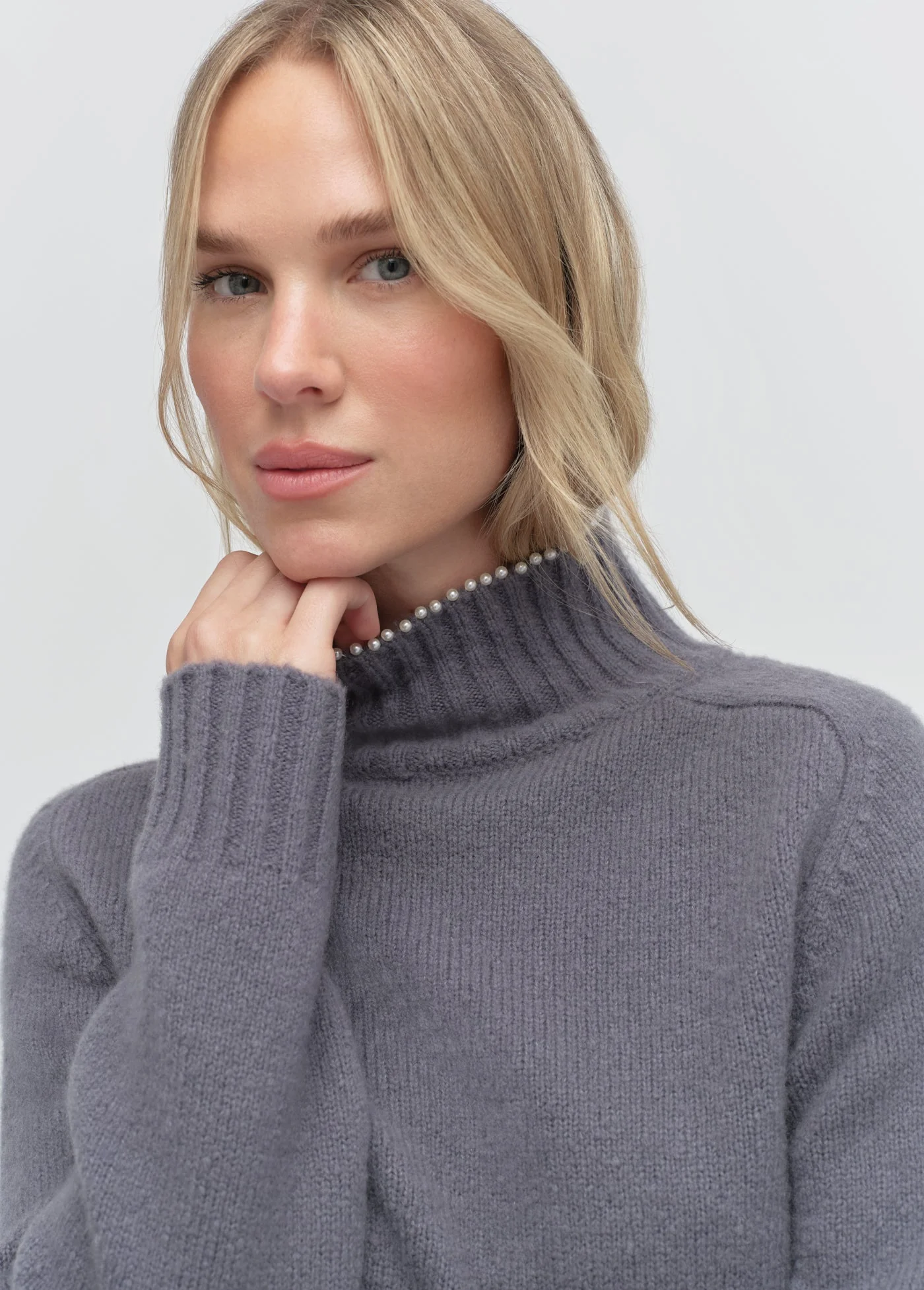 The Duchess Sweater | Charcoal