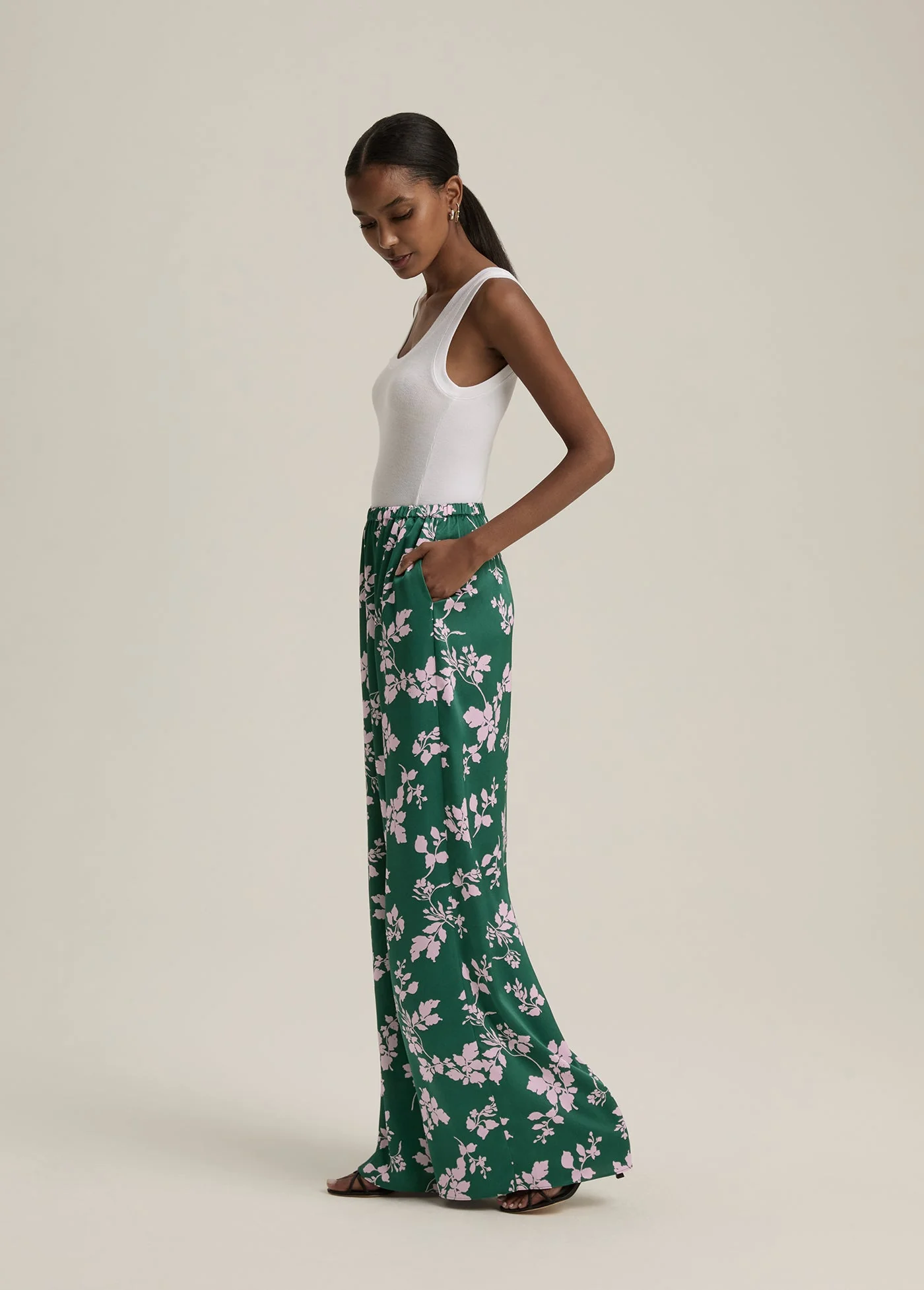 The Effortless Wide Leg Pant | Emerald Floral - Image 4