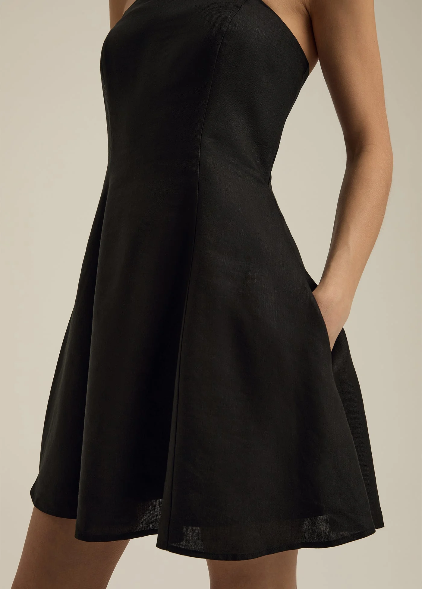 The Favorite Mini Linen Dress | Black - Image 2