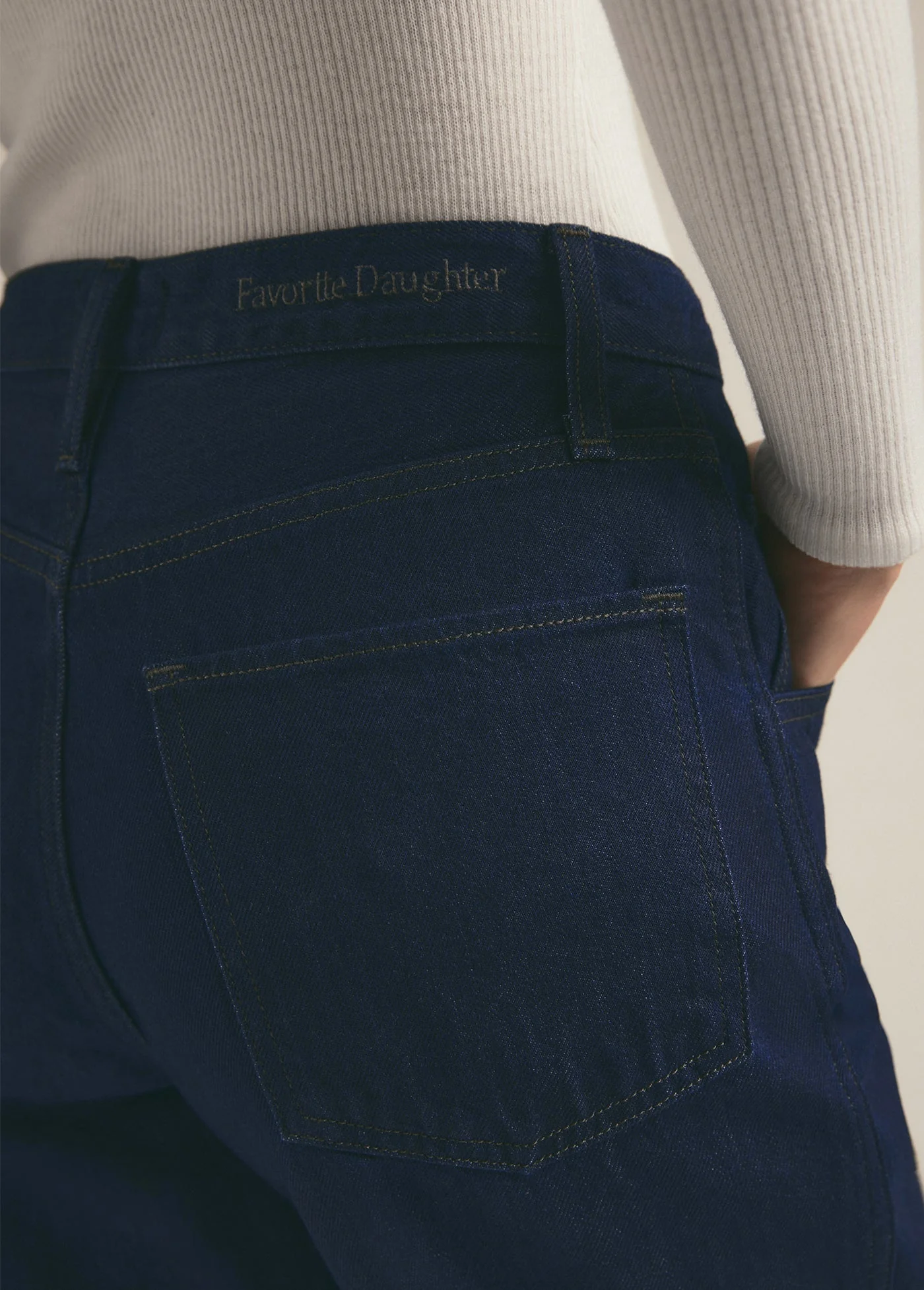 The Jennifer High Rise Loose Straight | Stout - Image 8