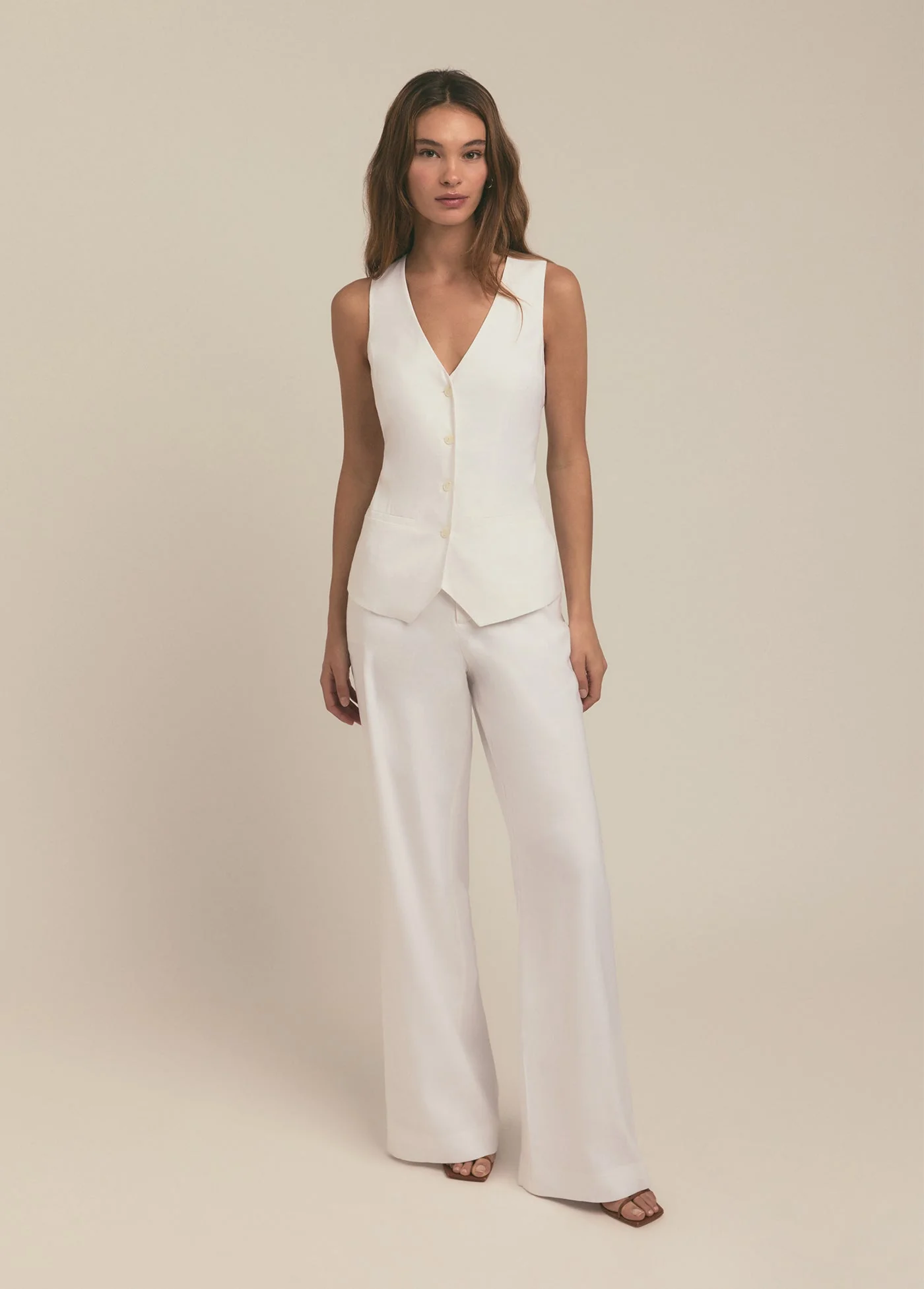 The Jones Linen Vest | Bright White - Image 2