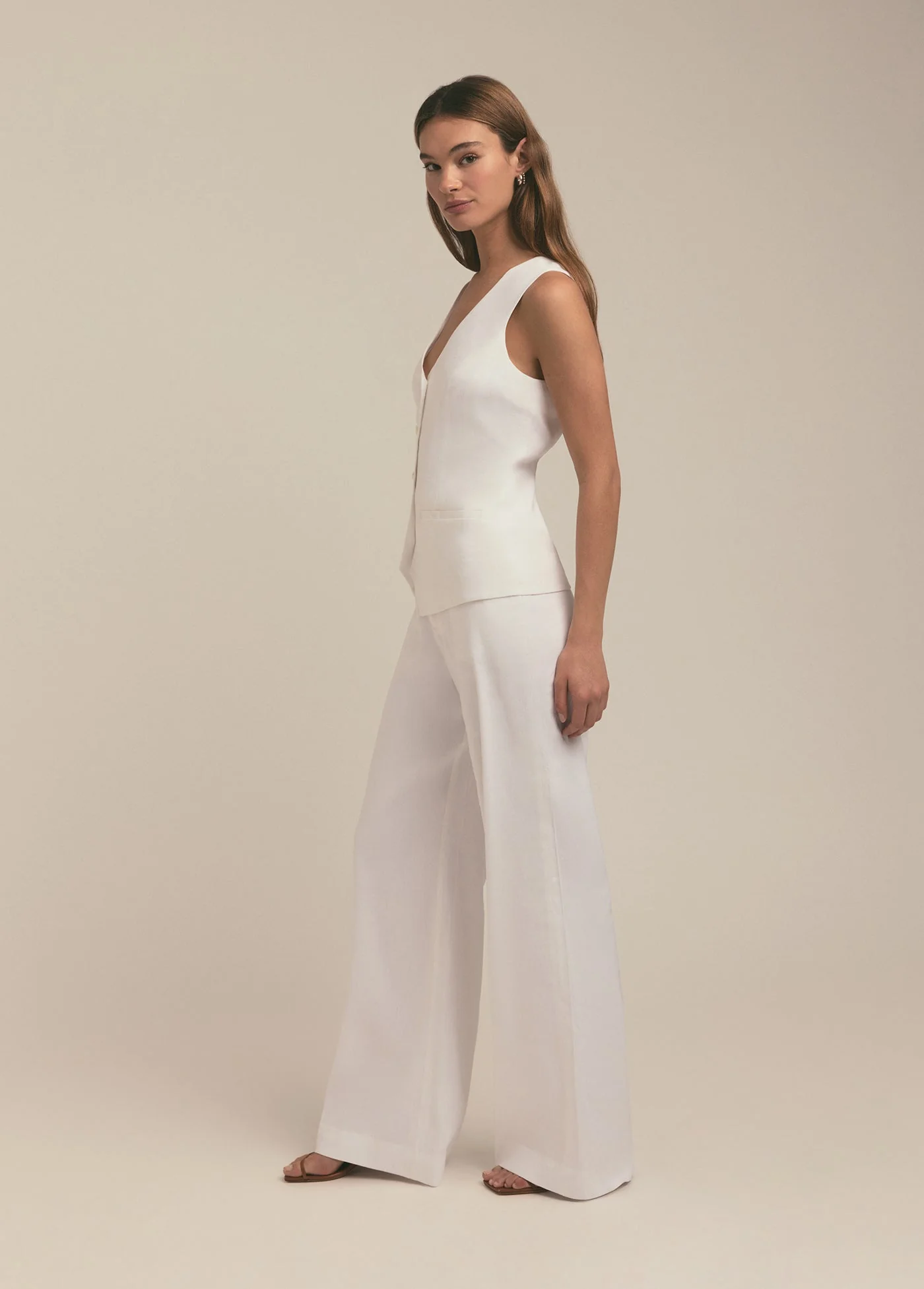 The Jones Linen Vest | Bright White - Image 5