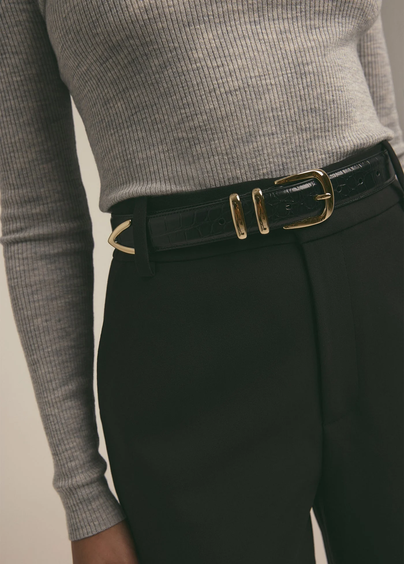The Jordan Croc Embossed Belt | Black Gold - Image 2